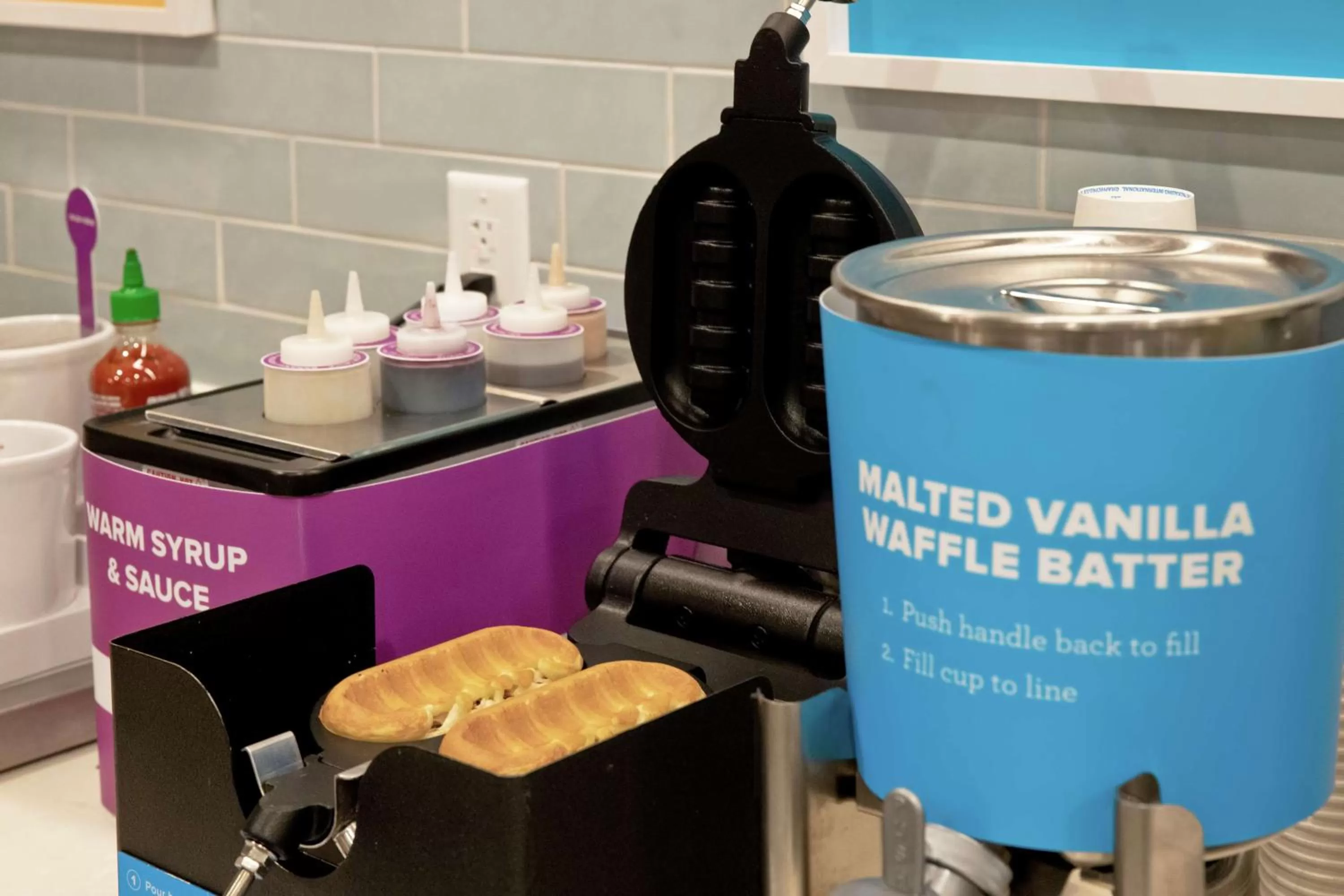 Breakfast in Tru By Hilton Oxford