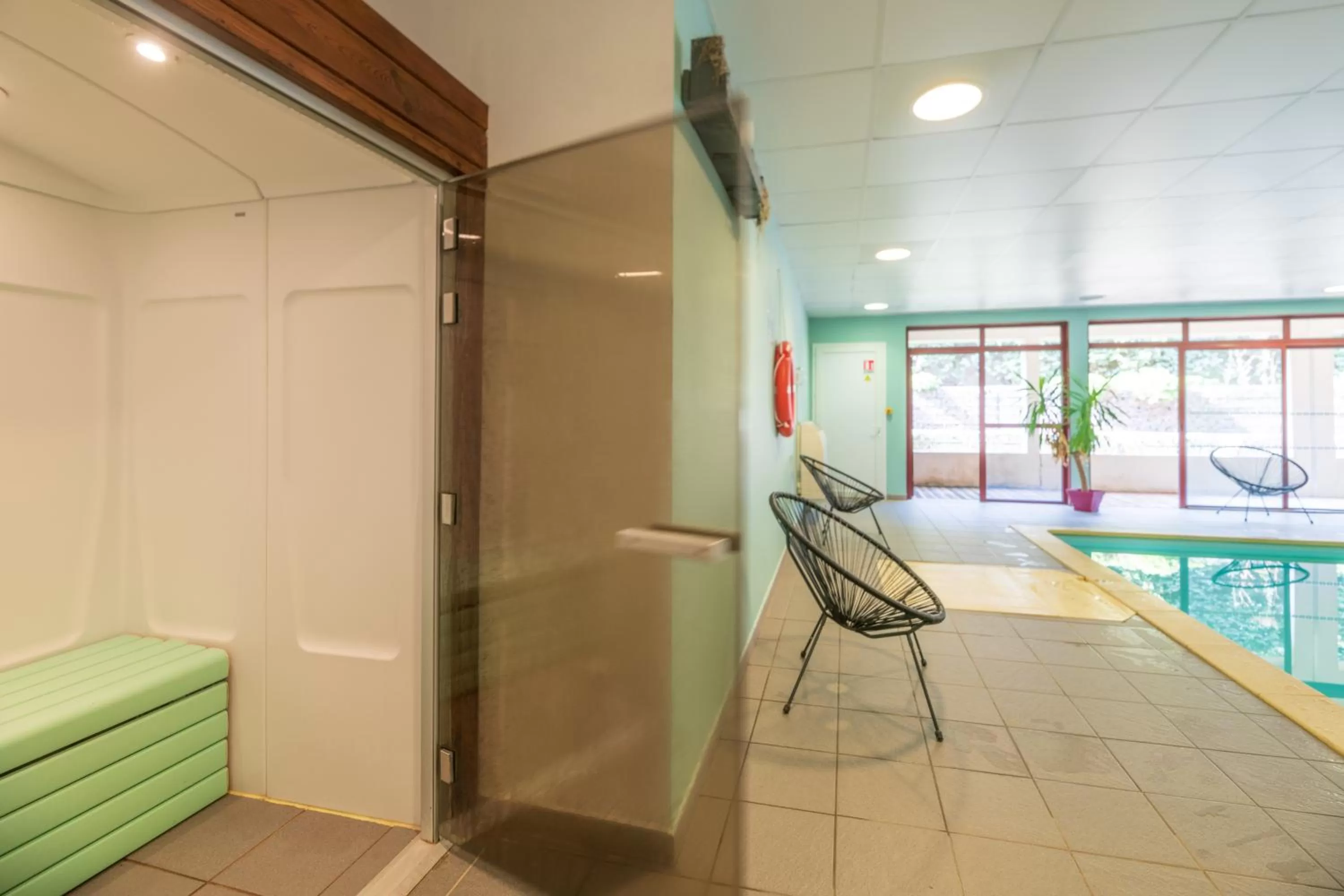 Steam room in Cerise Carcassonne Sud