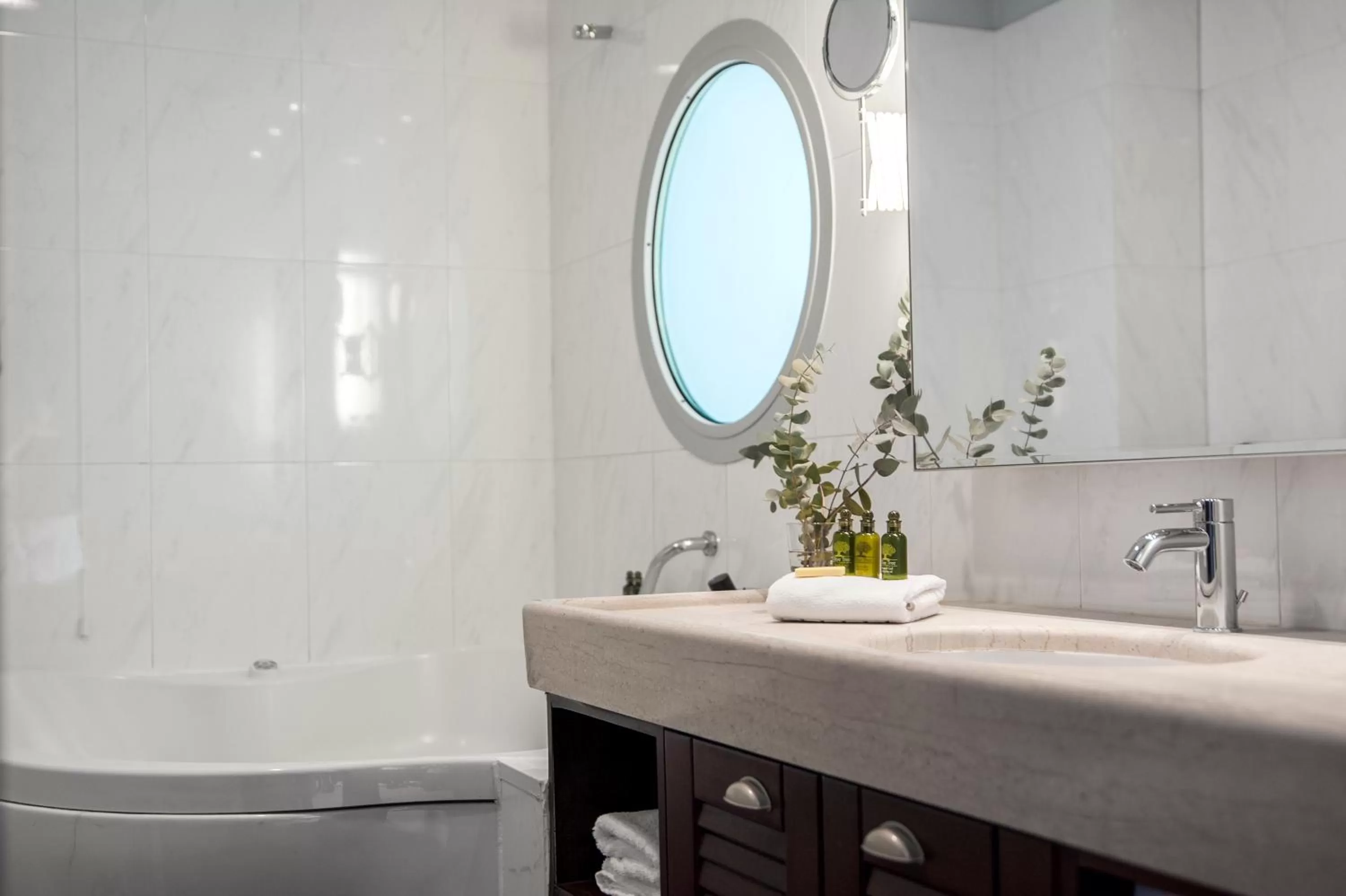 Bathroom in The Athenian Callirhoe Exclusive Hotel