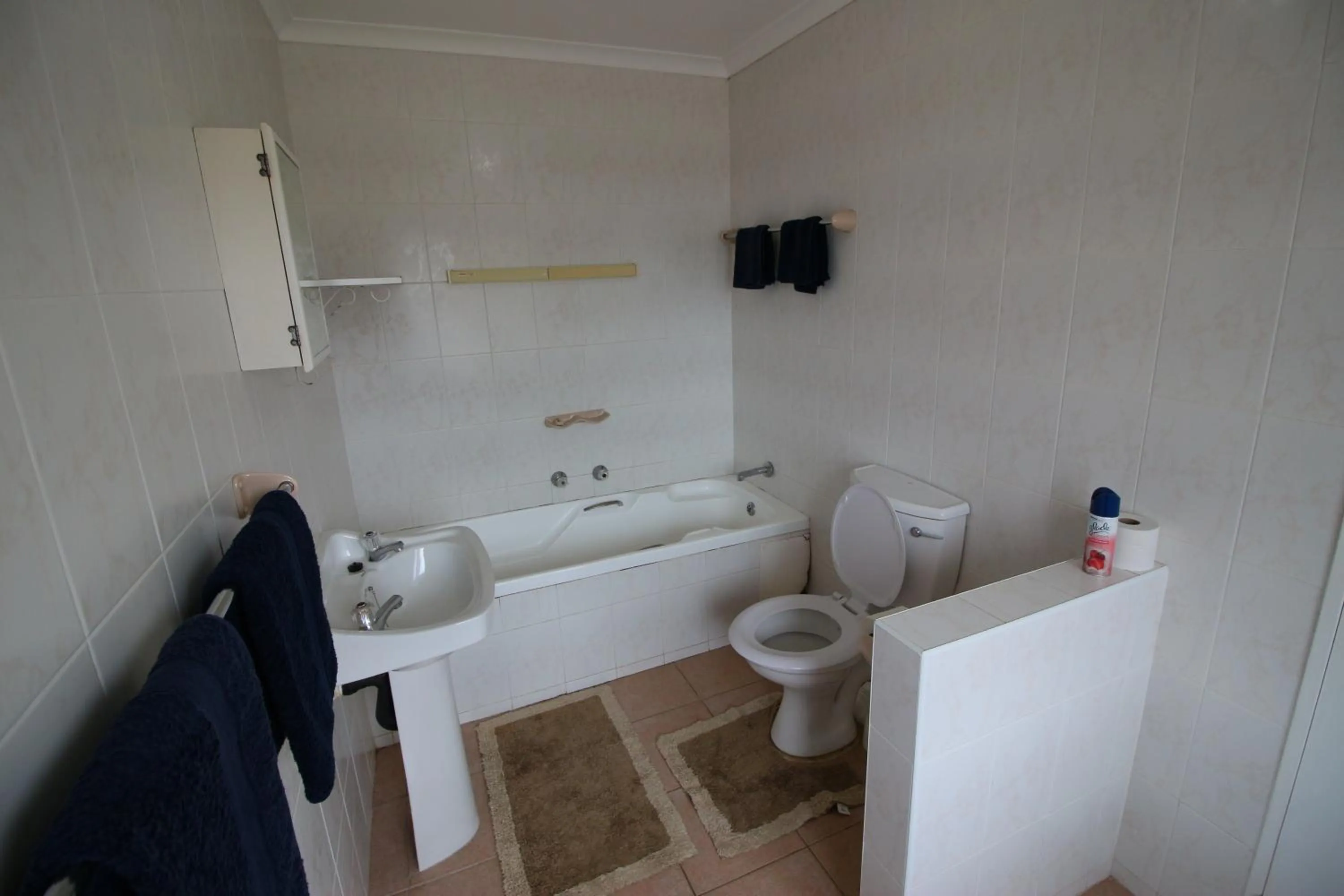 Bathroom in Clinch Self Catering