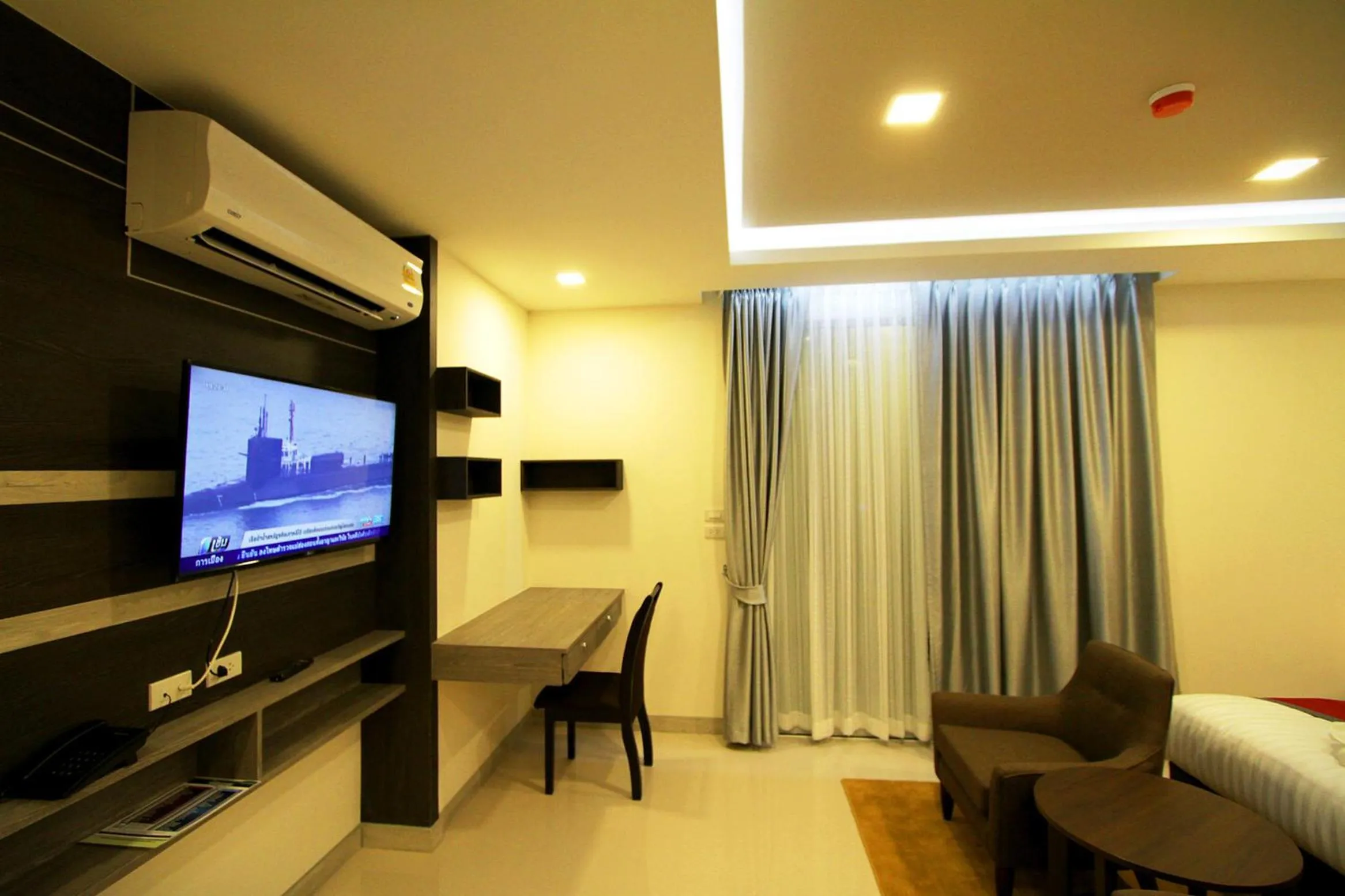 The Contrast i Hotel