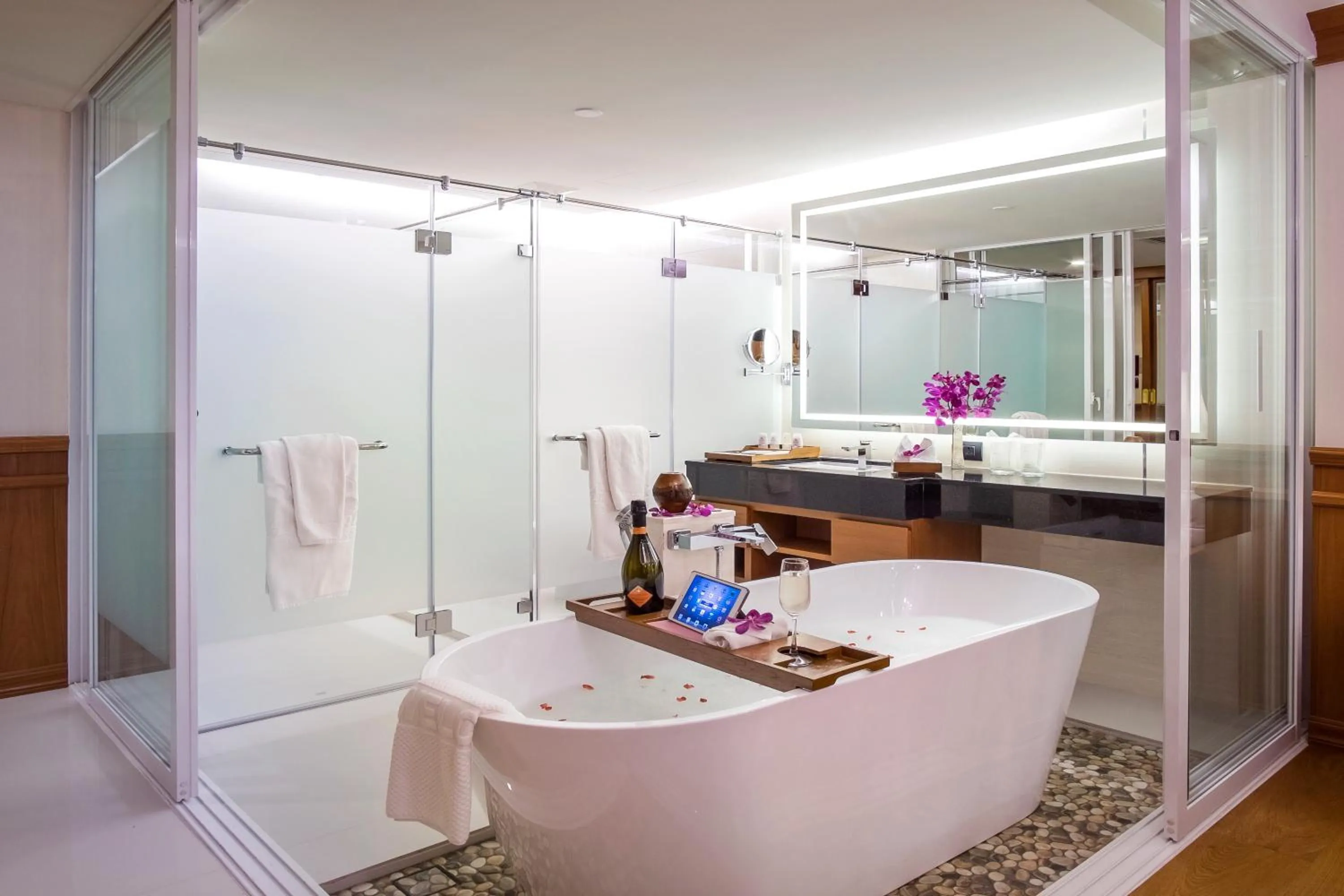 Bathroom in Amaranta Hotel