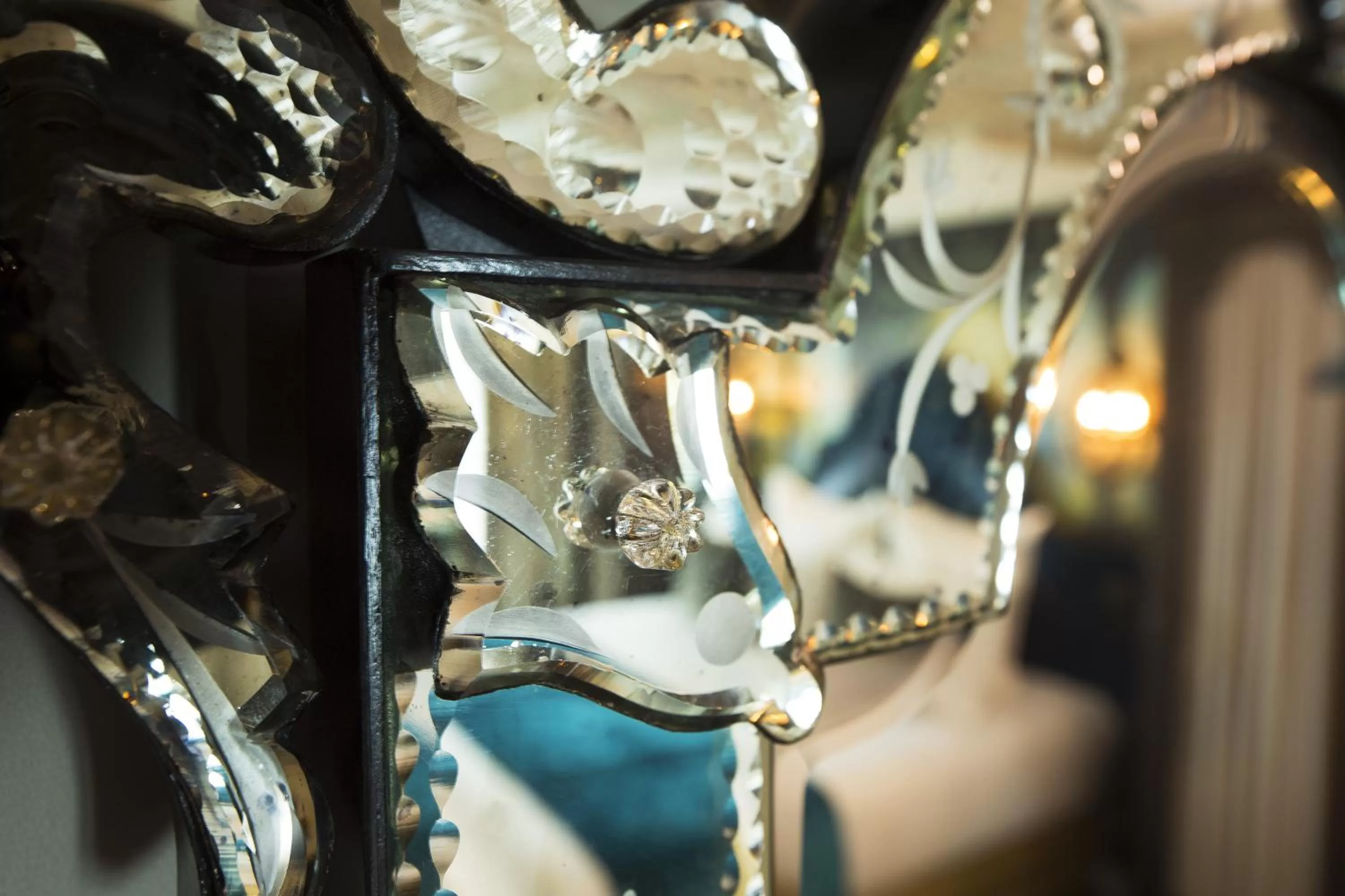 Decorative detail in Hôtel Da Vinci & Spa