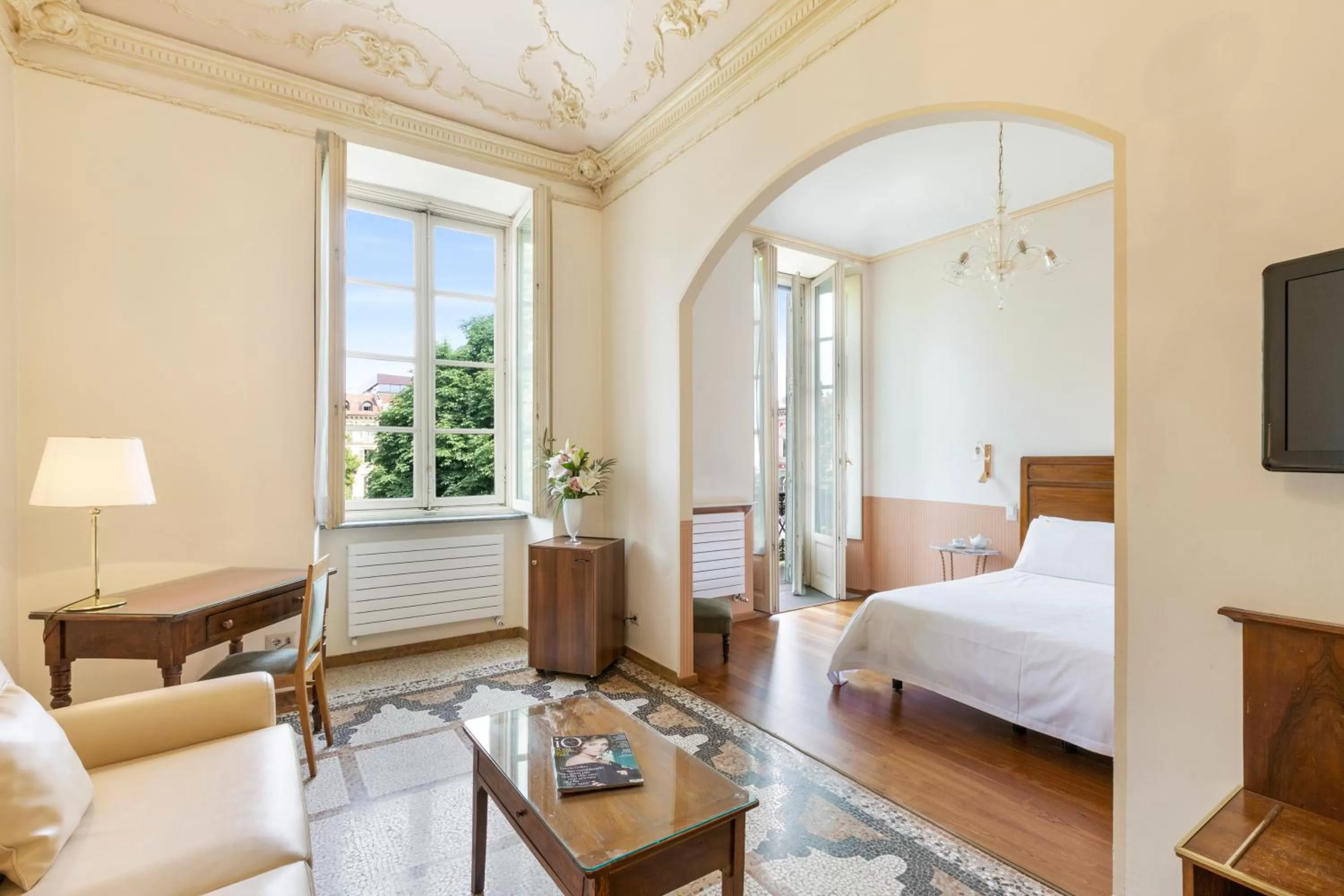 Bed in Hotel Roma e Rocca Cavour