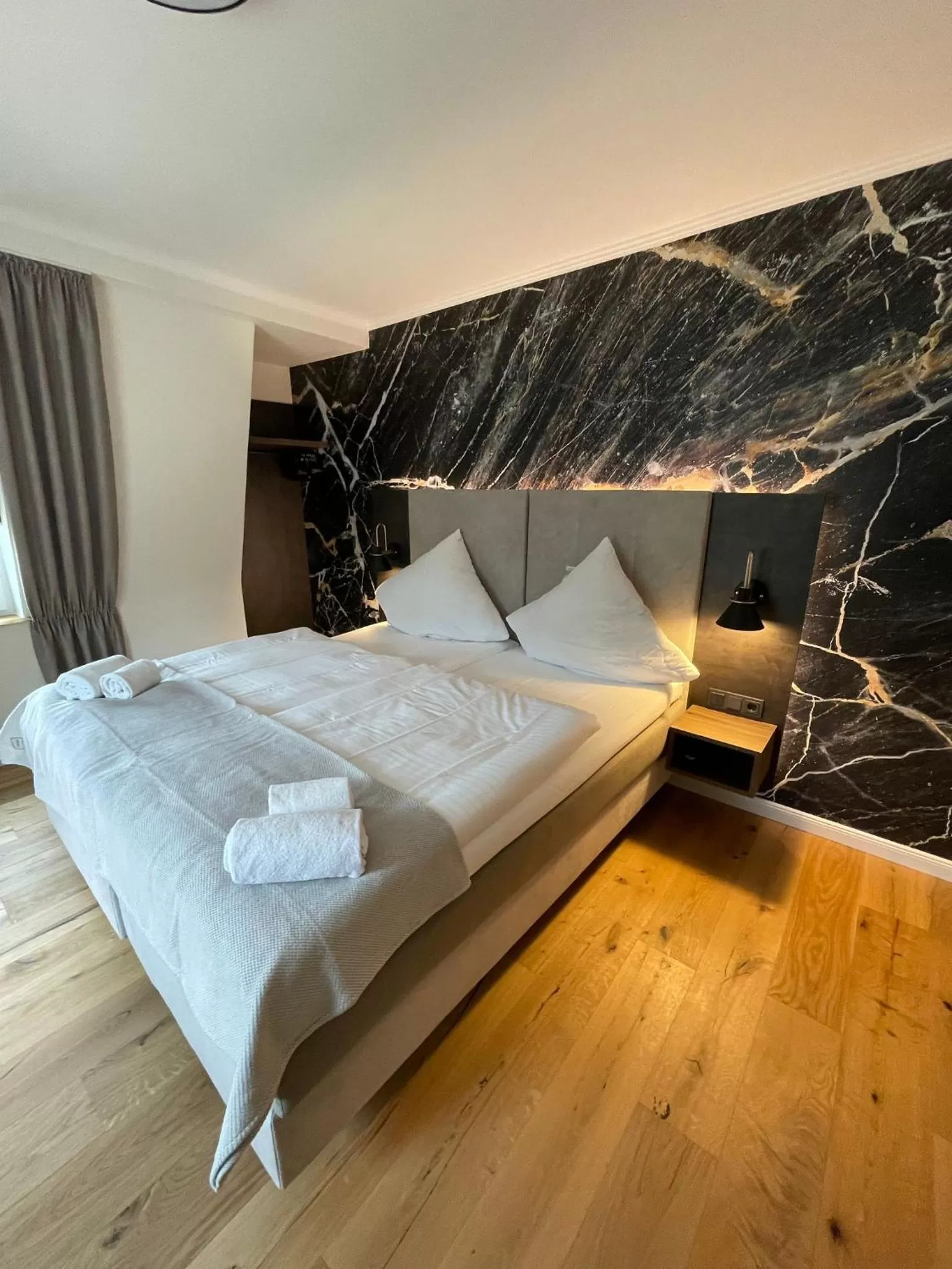 Photo of the whole room, Bed in Schlosshotel Brilon-Wald