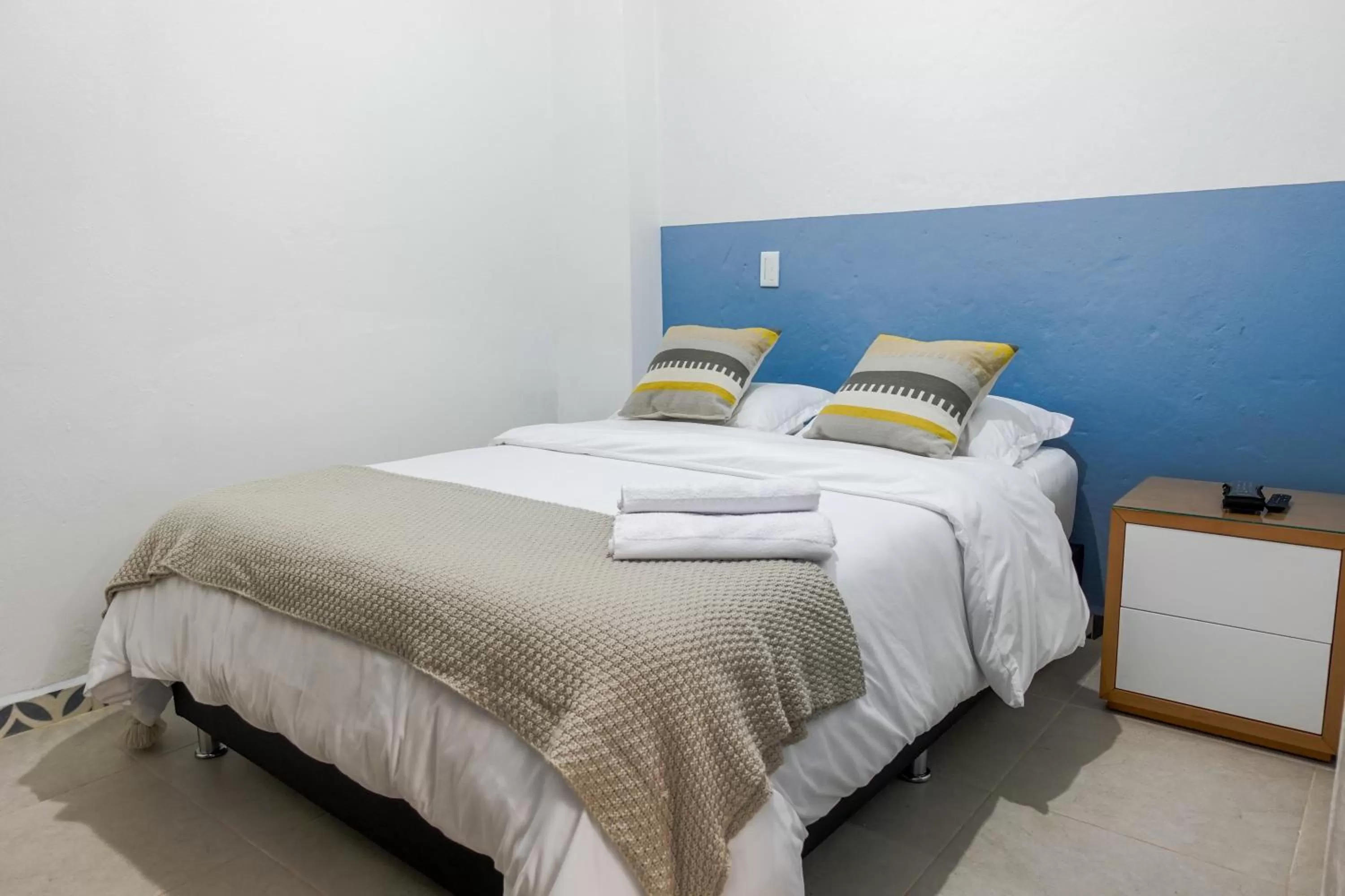 Bedroom, Bed in Hotel Azulado Jericó