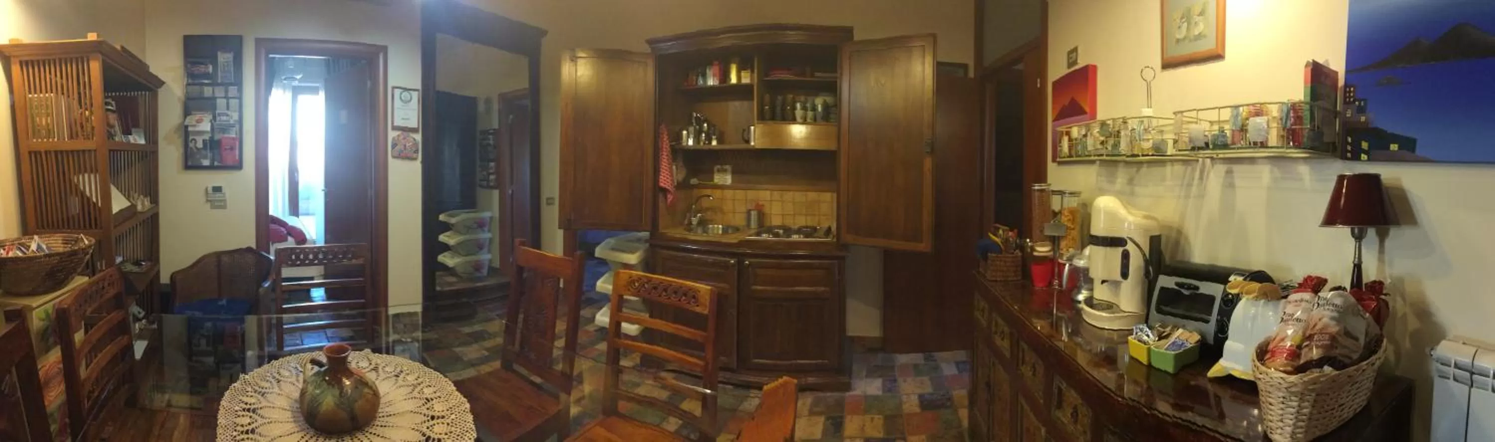 Photo of the whole room in B&B Casamiranapoli