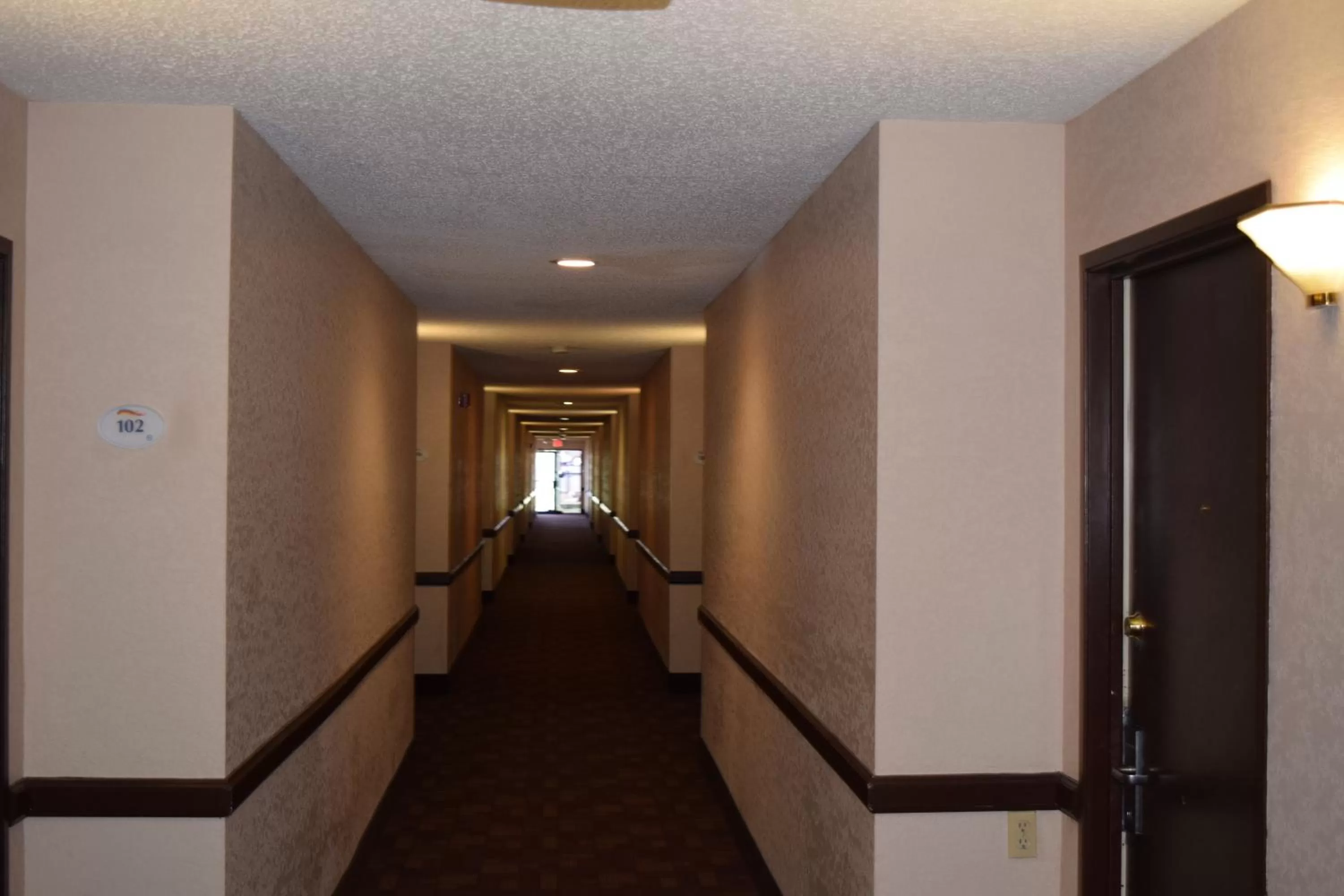 Area and facilities in Baymont by Wyndham Midland Airport