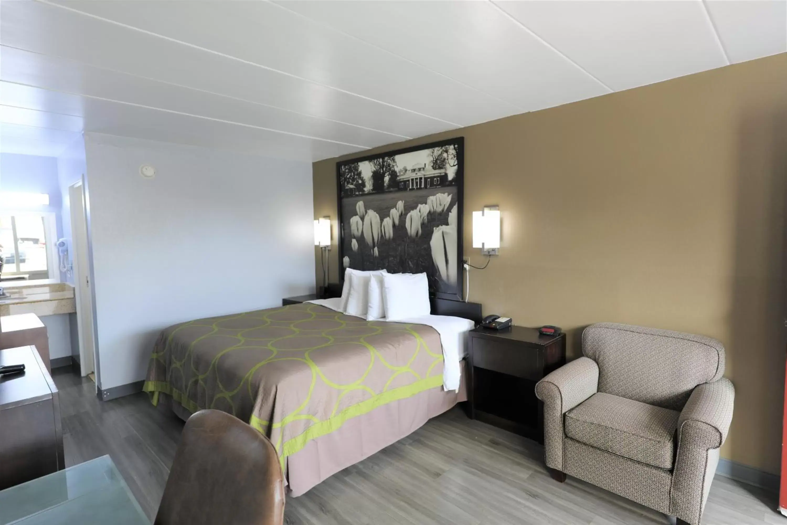 King Studio Suite - Non-Smoking in Super 8 by Wyndham Manassas King Studio Suite - Non-Smoking in Super 8 by Wyndham Manassas