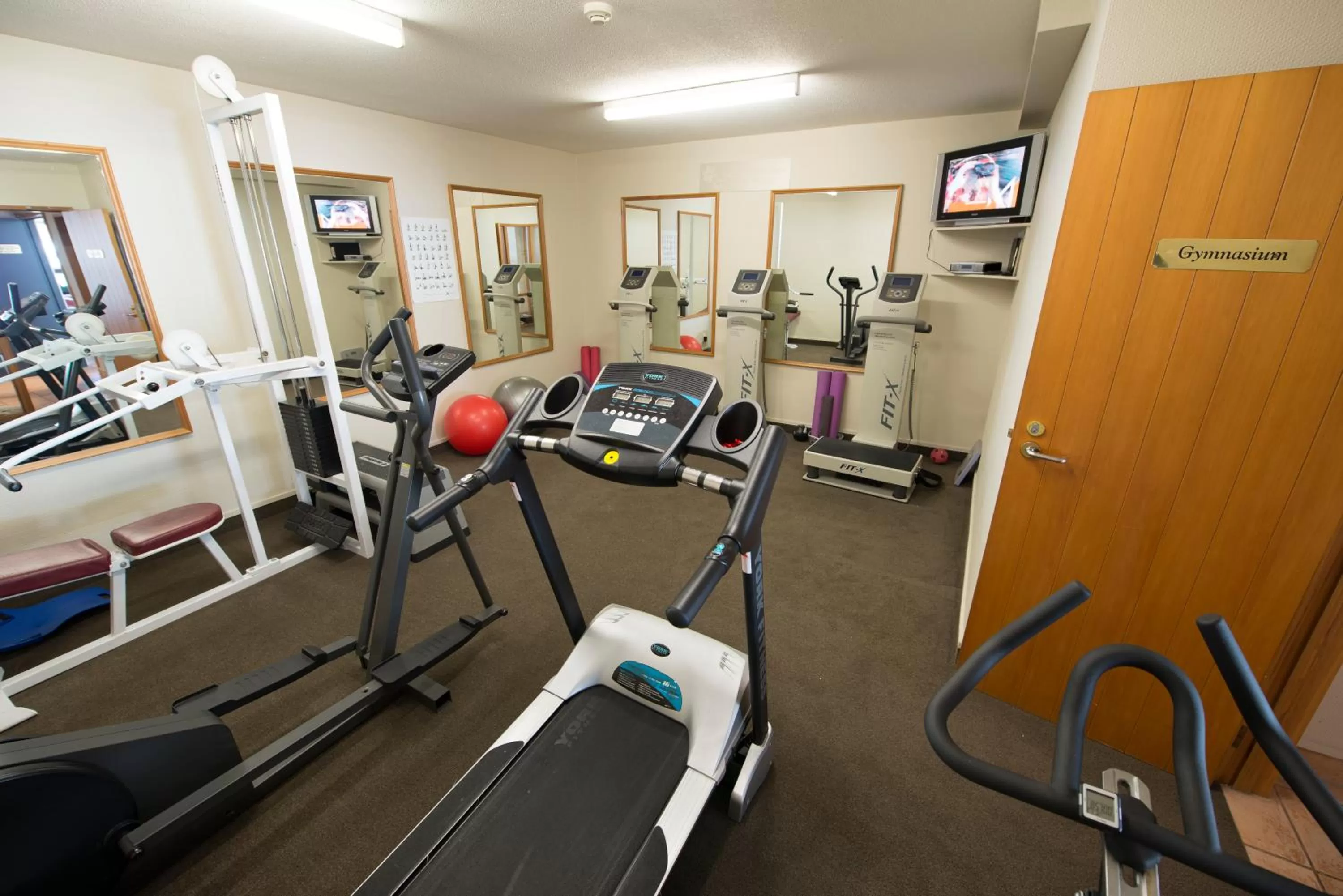 Fitness centre/facilities in Hurley's of Queenstown