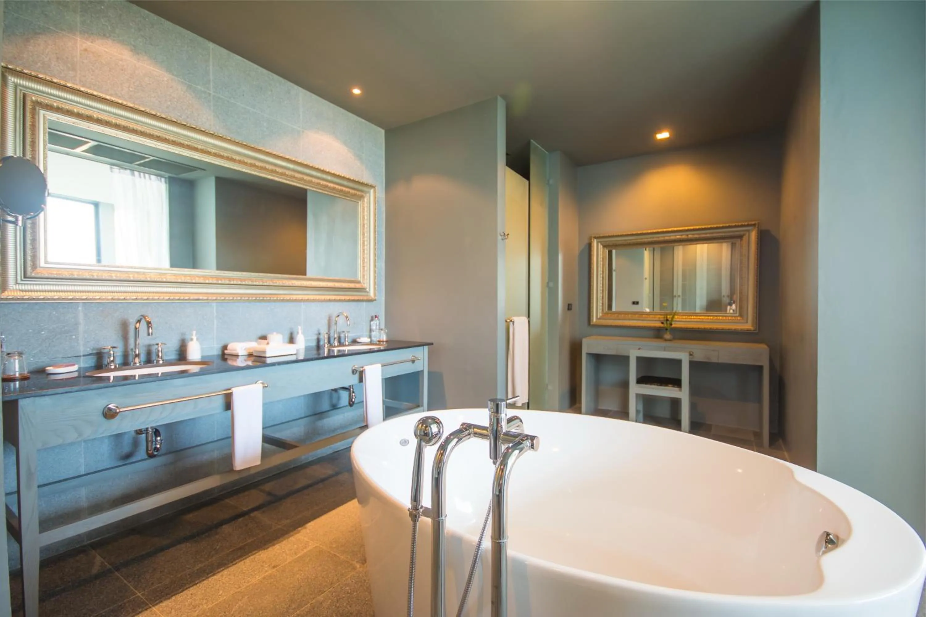 Bathroom in SUNSURI PHUKET, Nai Harn Beach