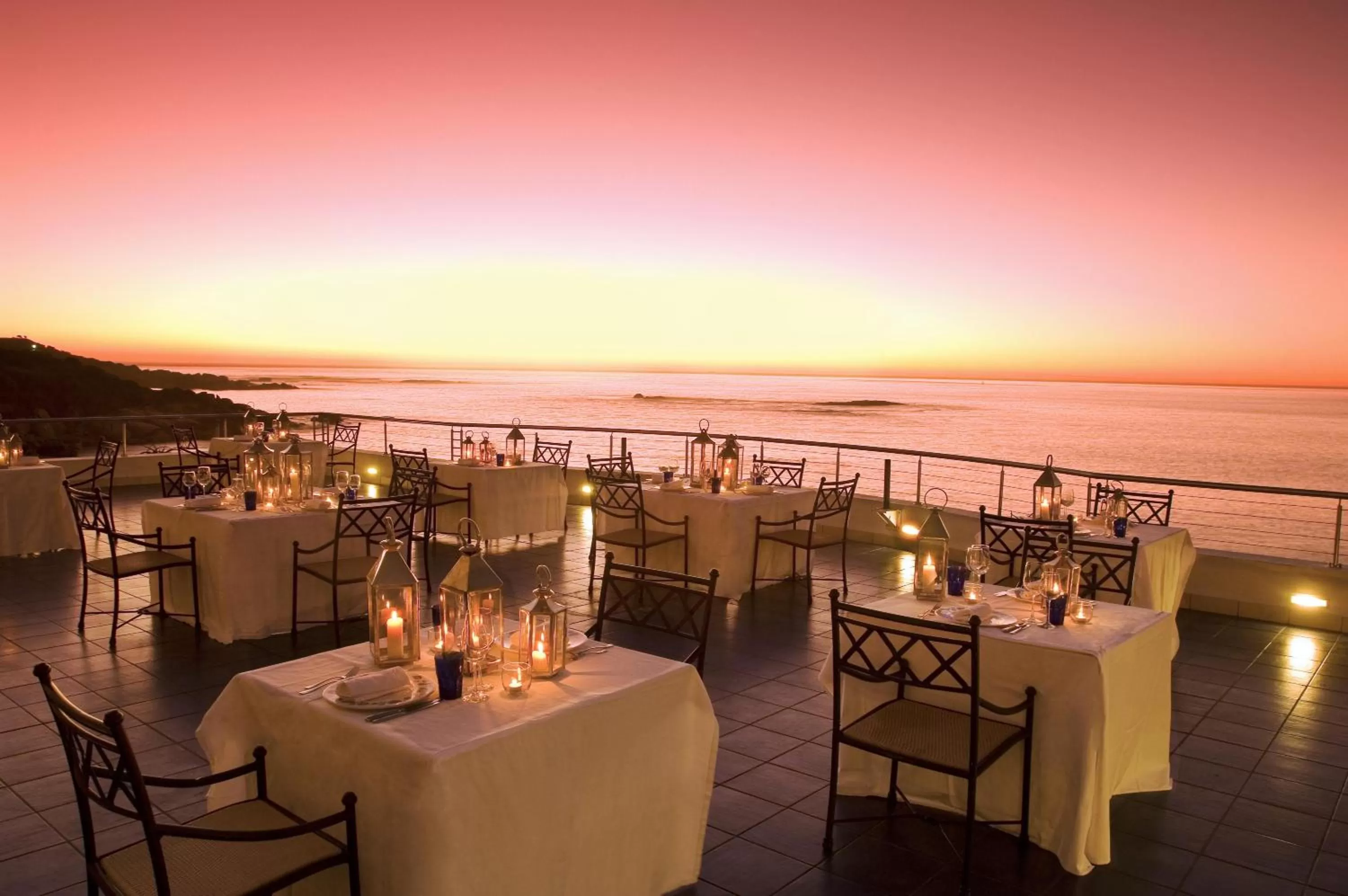 Restaurant/places to eat in Twelve Apostles Hotel & Spa