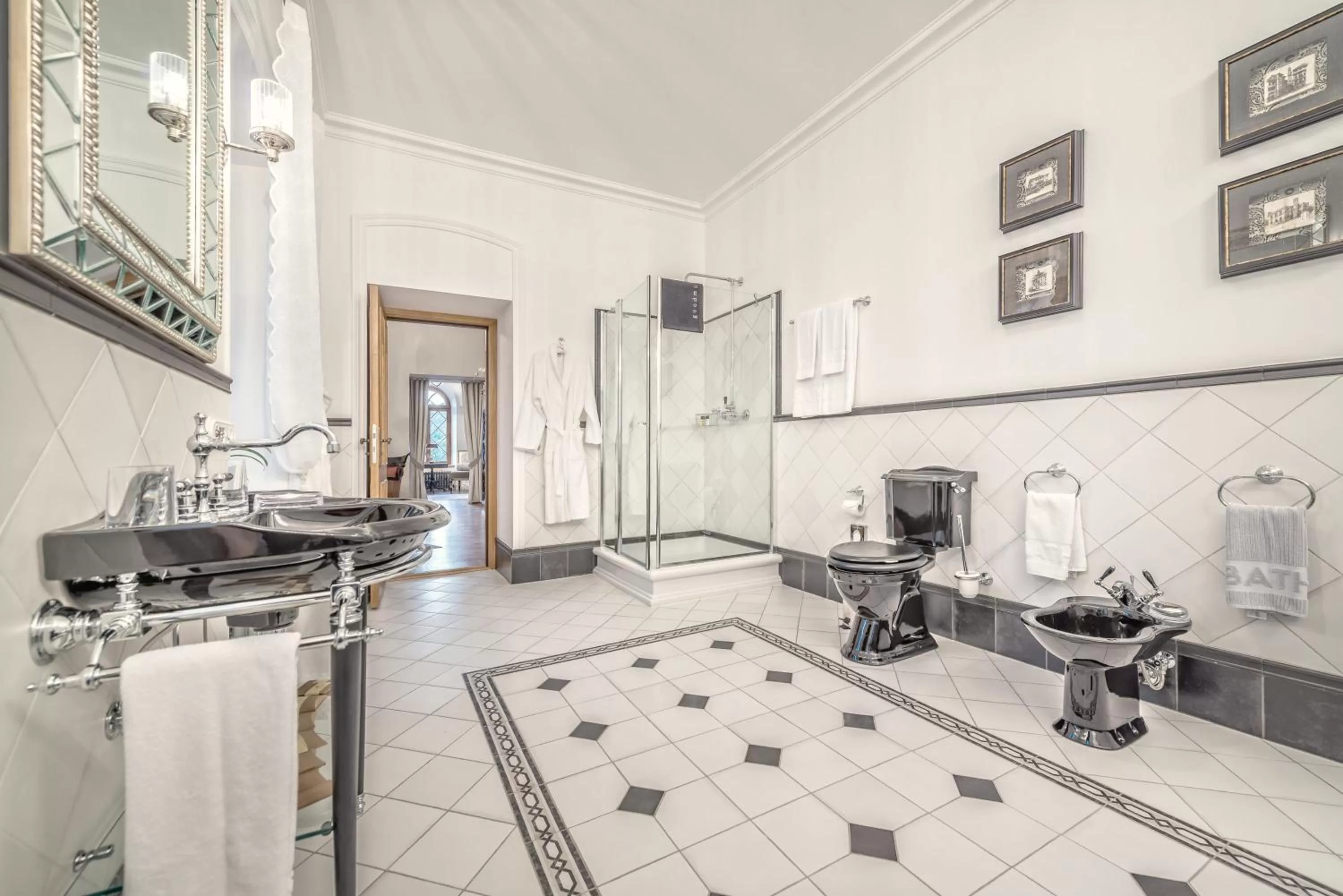 Shower, Kitchen/Kitchenette in Schloss Fall, Keila-Joa