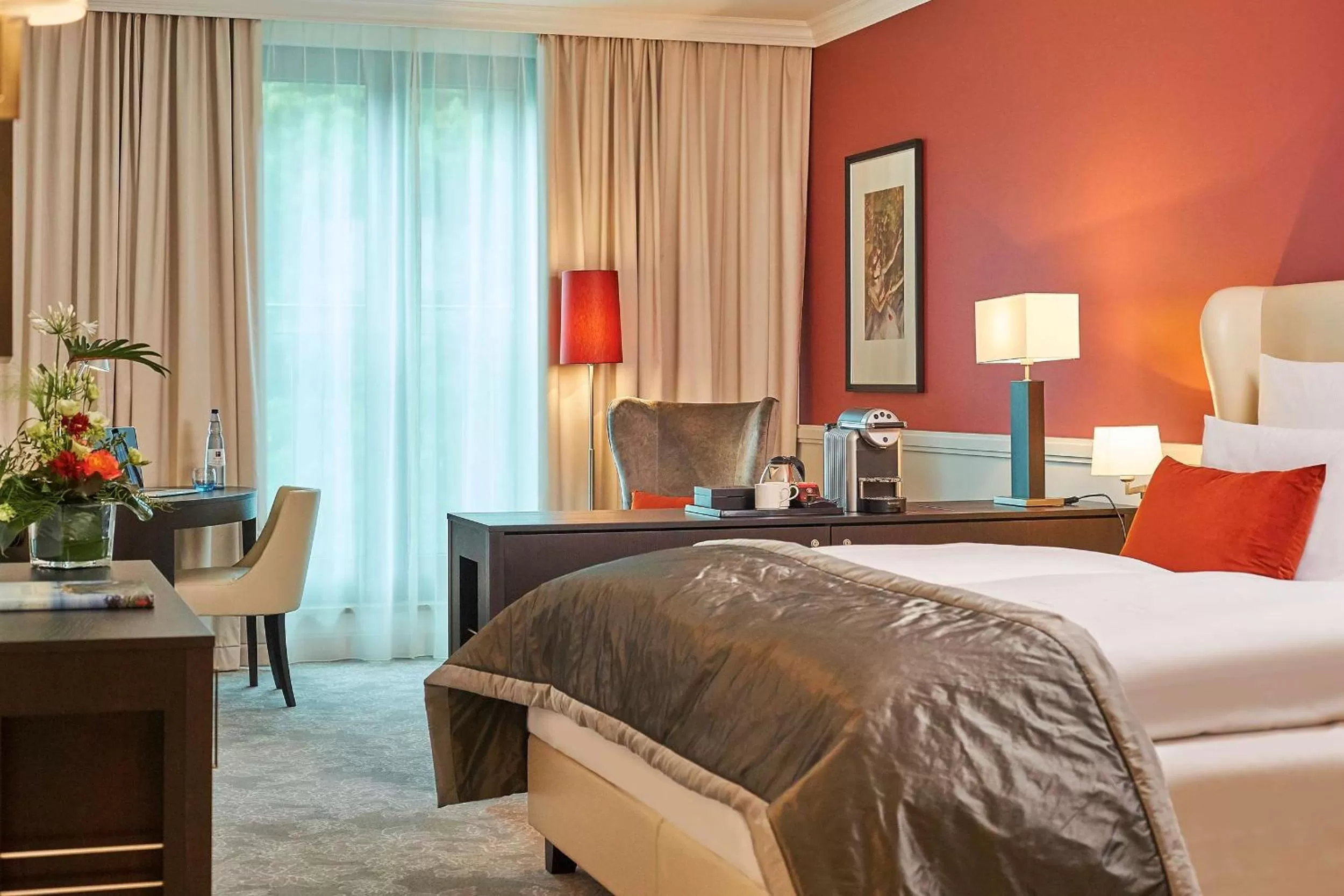 Photo of the whole room, Bed in Dorint Hotel Frankfurt/Oberursel