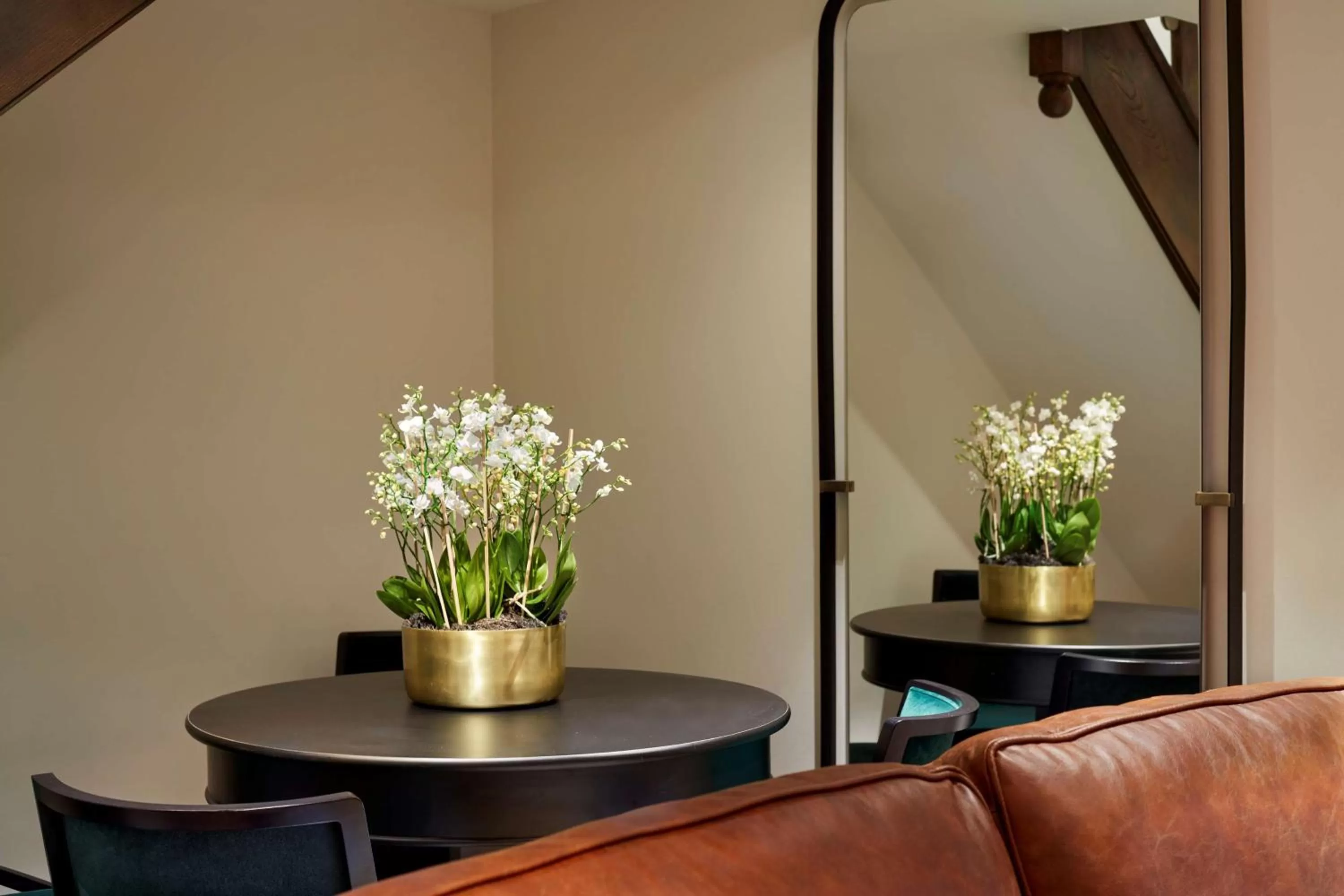 Photo of the whole room in Holmes Hotel London