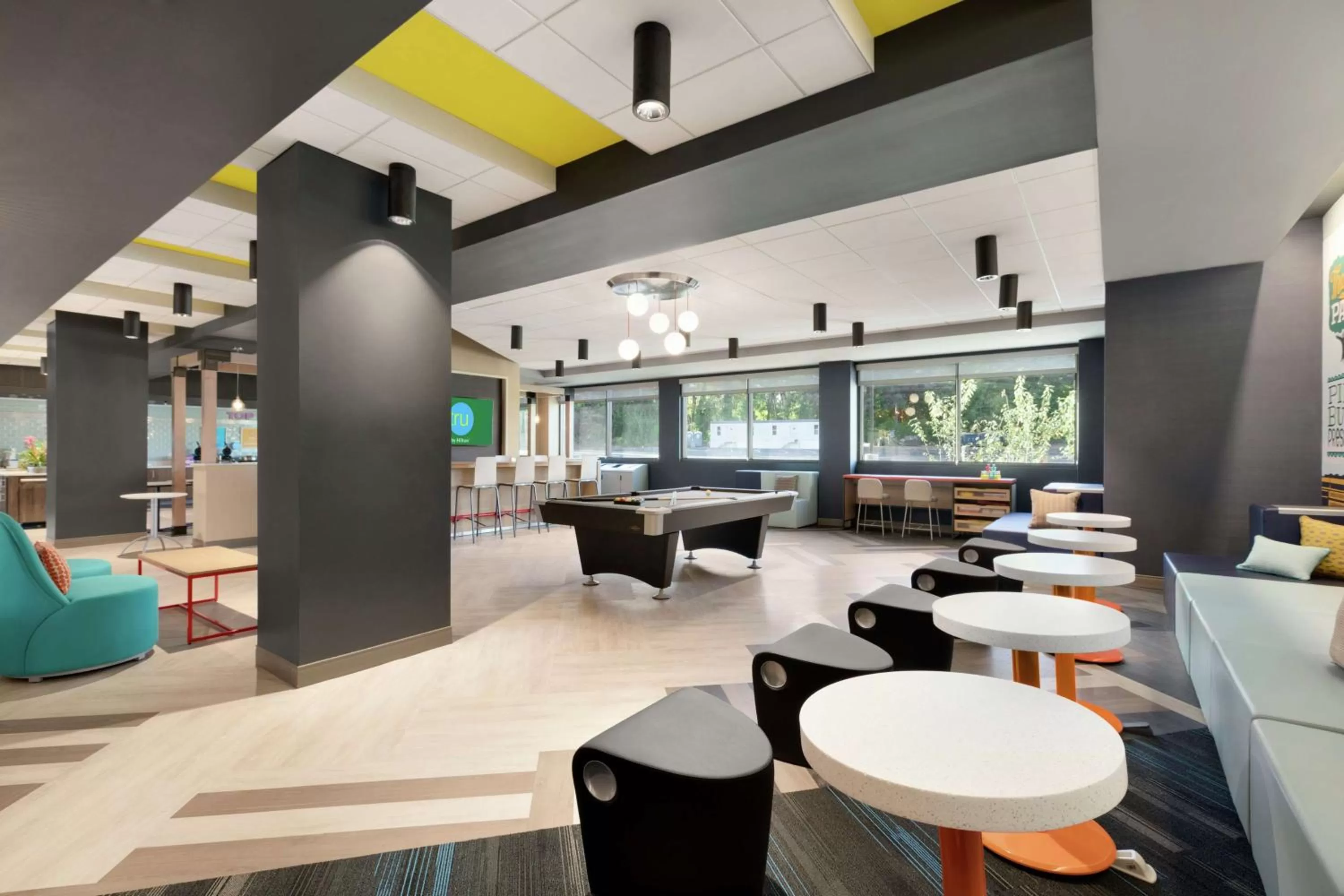 Lobby or reception in Tru by Hilton Albany Crossgates Mall