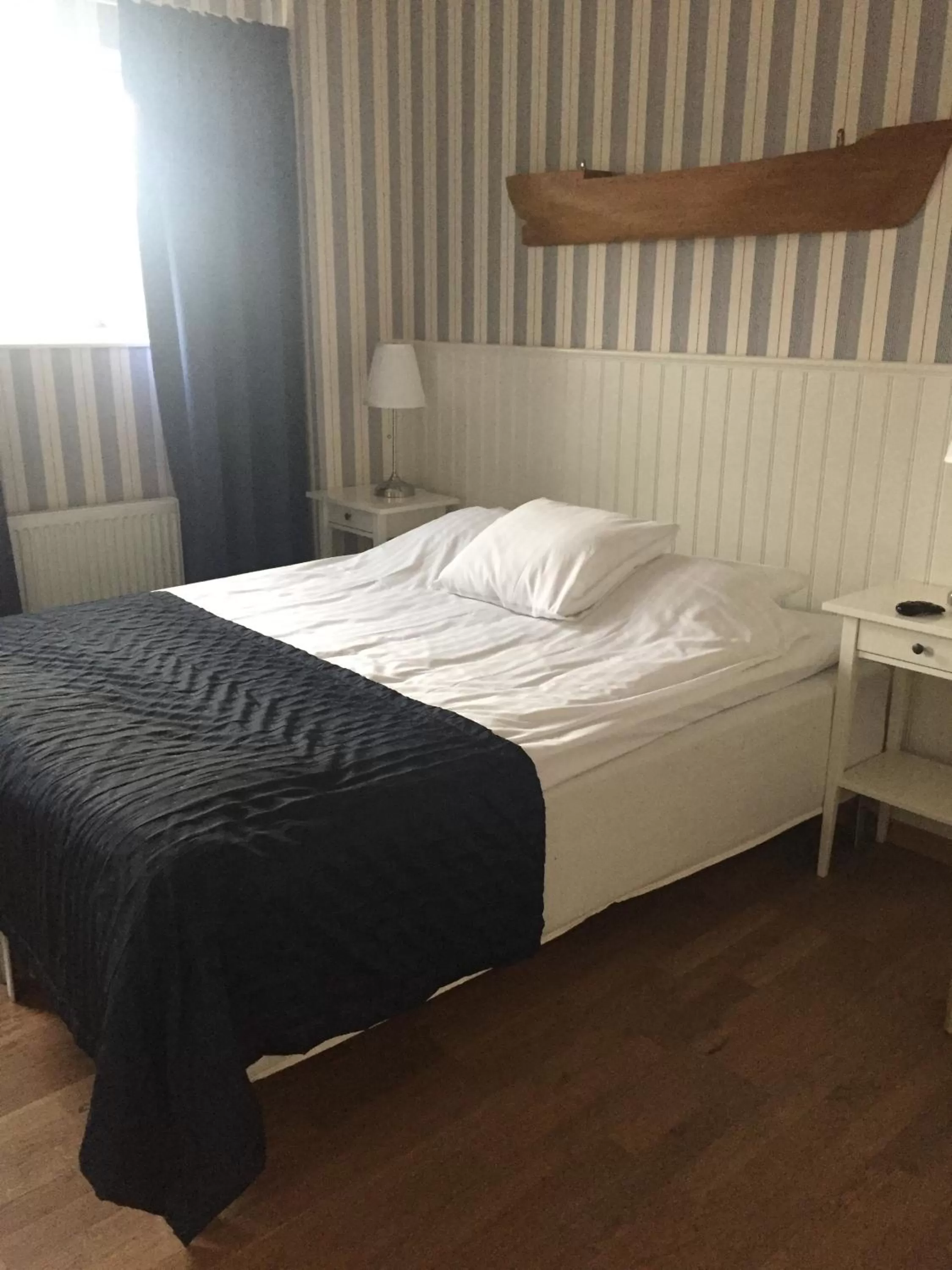 Bed in Badholmen Restaurang & Rum