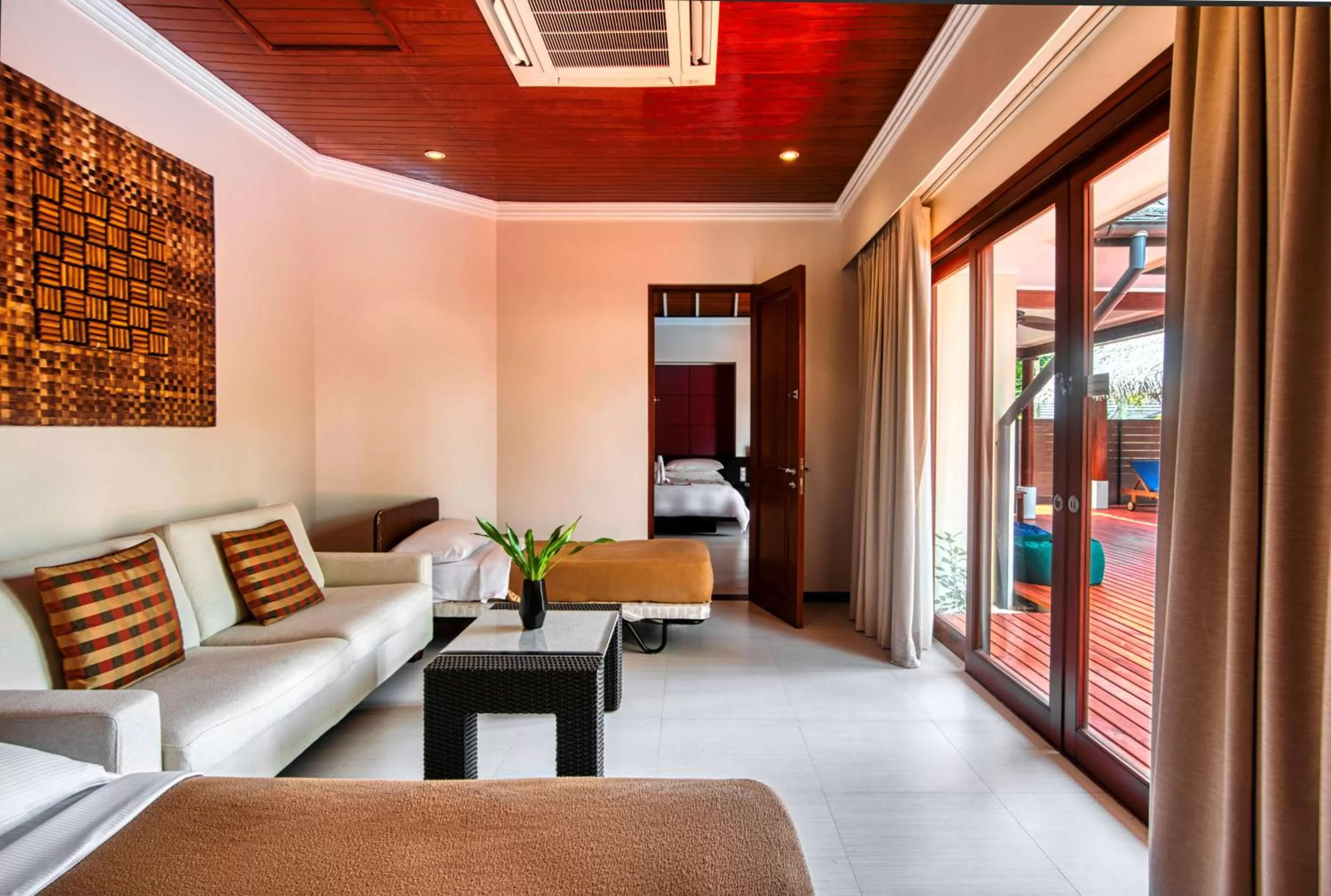 Living room in Hilton Seychelles Labriz Resort & Spa