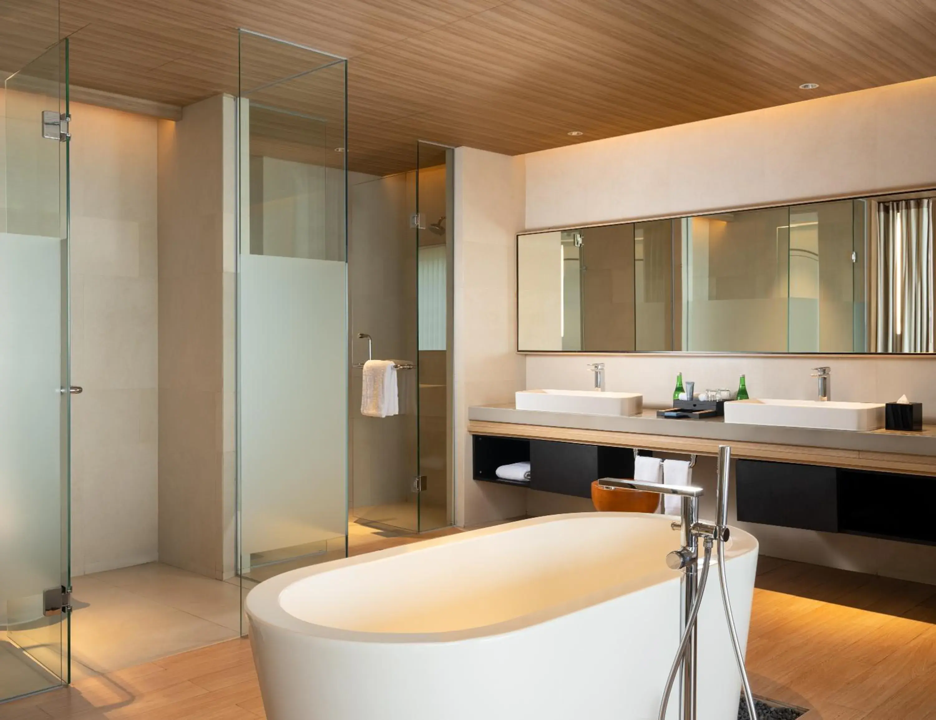 Junior King Suite with Mountain View in Royal Tulip Gunung Geulis Resort and Golf Junior King Suite with Mountain View in Royal Tulip Gunung Geulis Resort and Golf