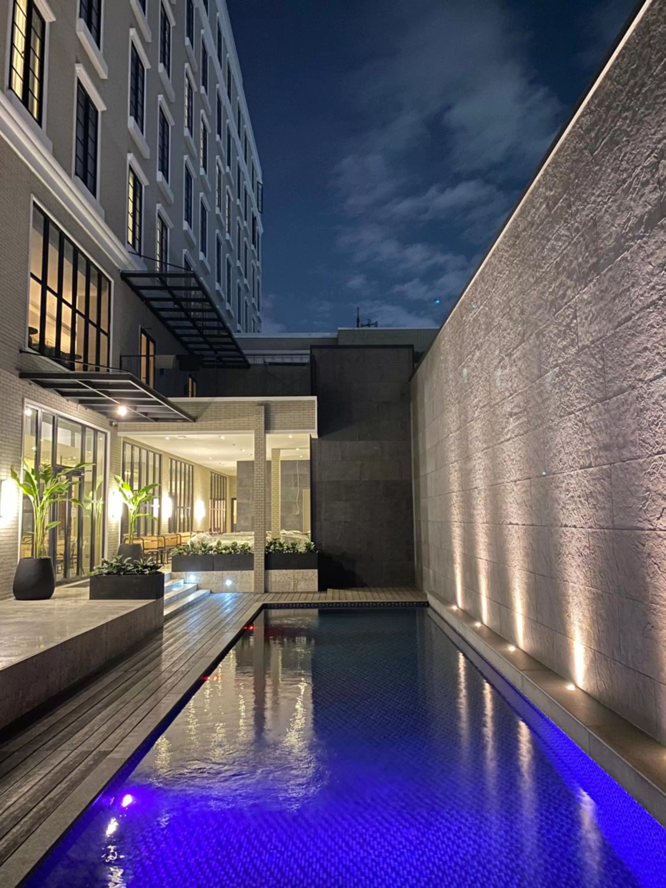 Night, Swimming Pool in Maia Hotel Jakarta