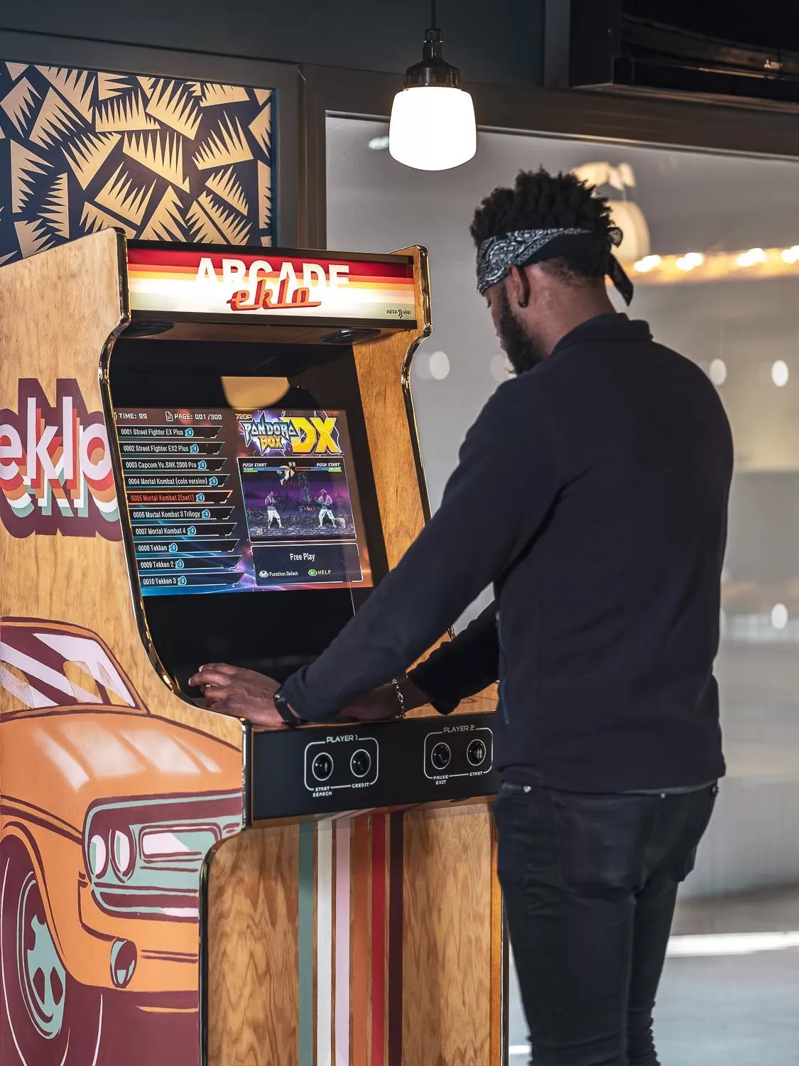 Communal lounge/ TV room in Eklo Hotels Paris Marne La Vallée