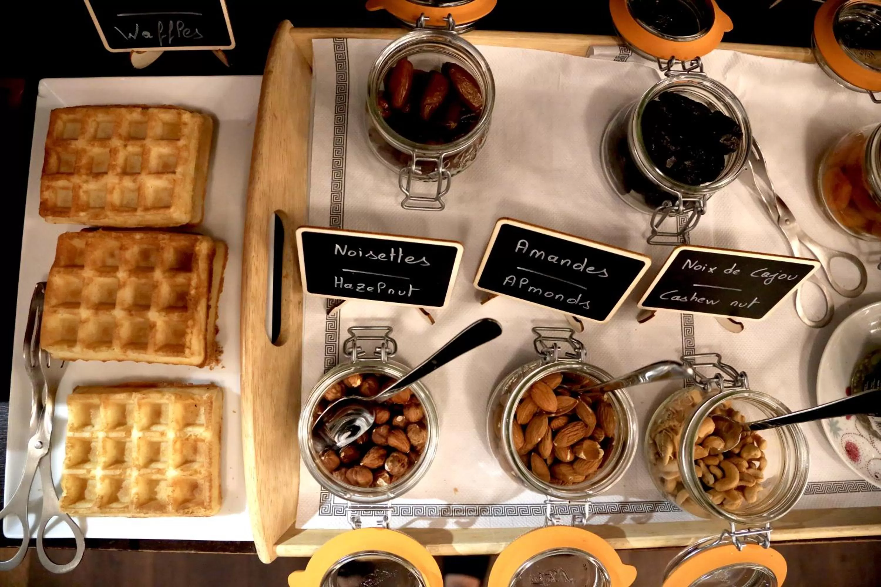 Buffet breakfast in Stella Etoile