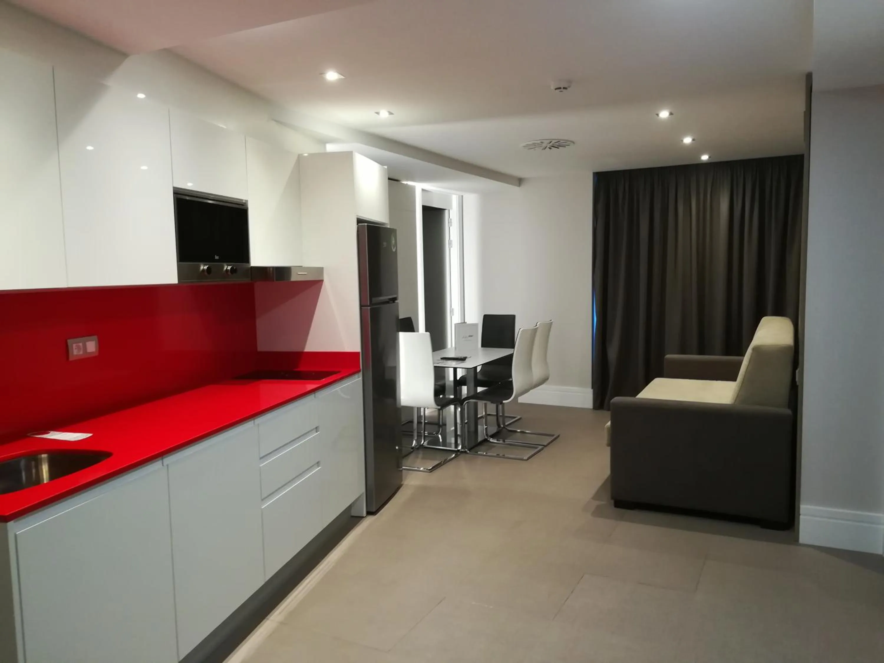 Kitchen or kitchenette in Hotel & Spa Ciudad de Binéfar