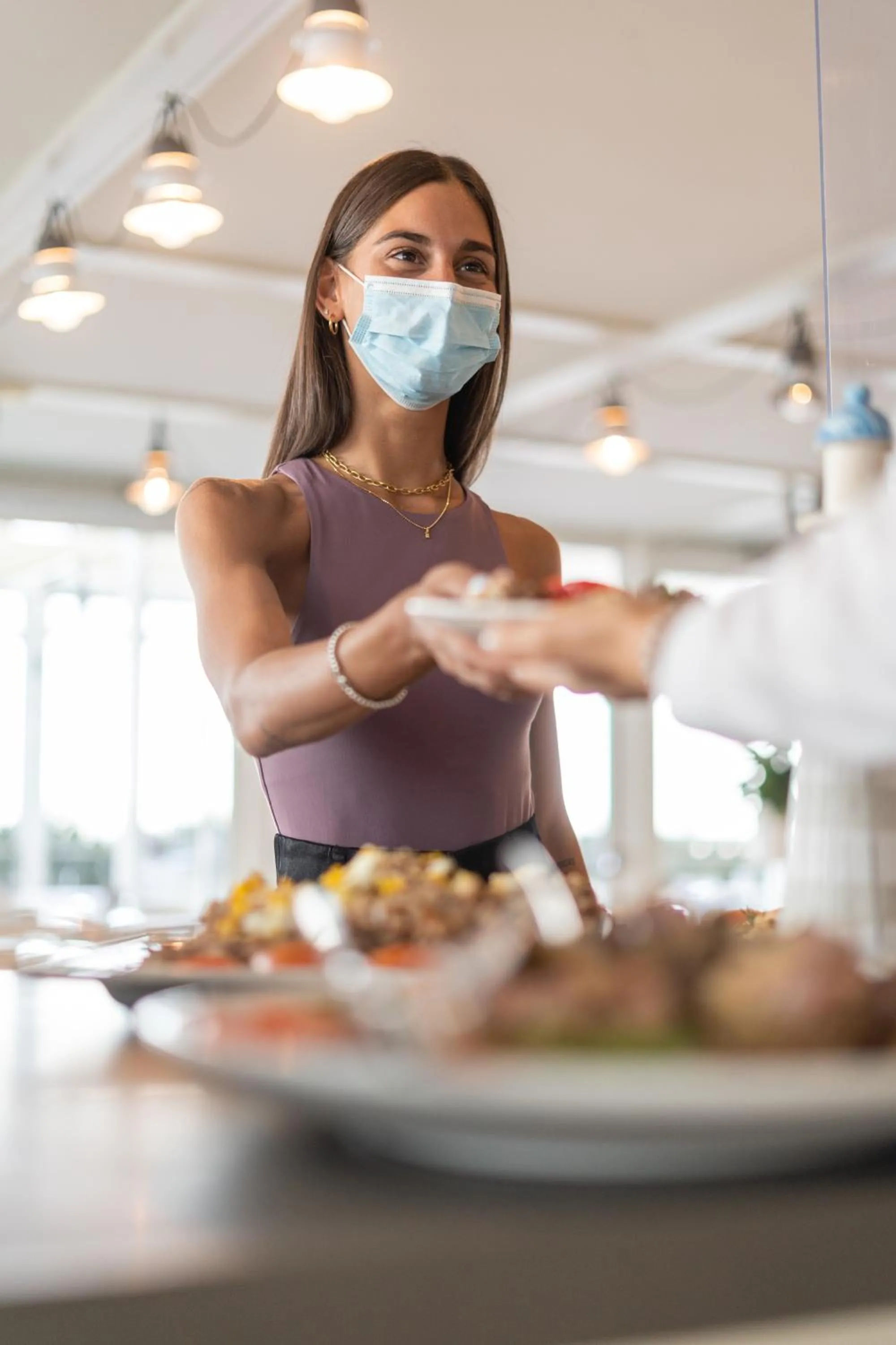 Restaurant/places to eat in Nautilus Family Hotel