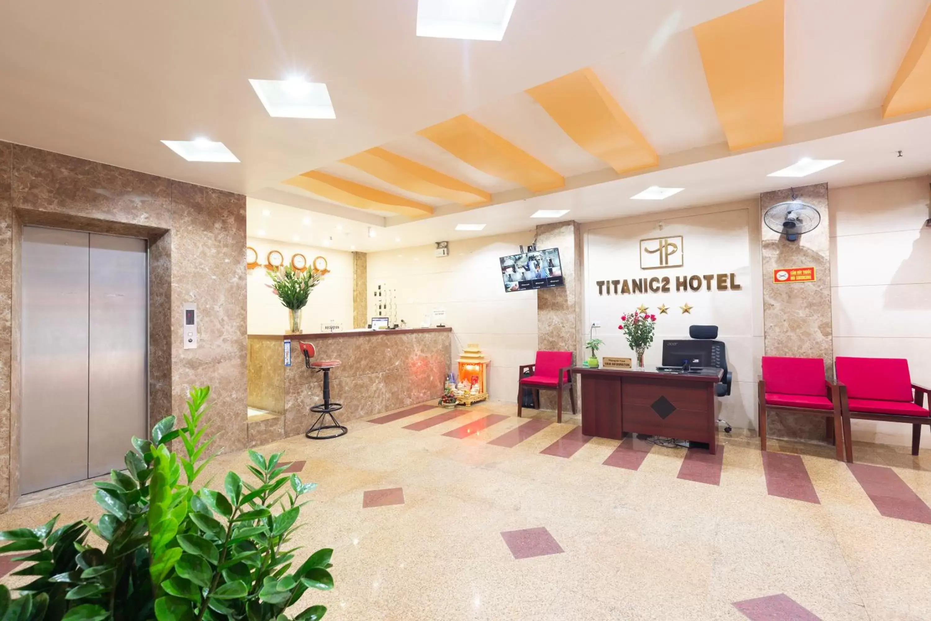 Titanic 2 Hotel Titanic 2 Hotel