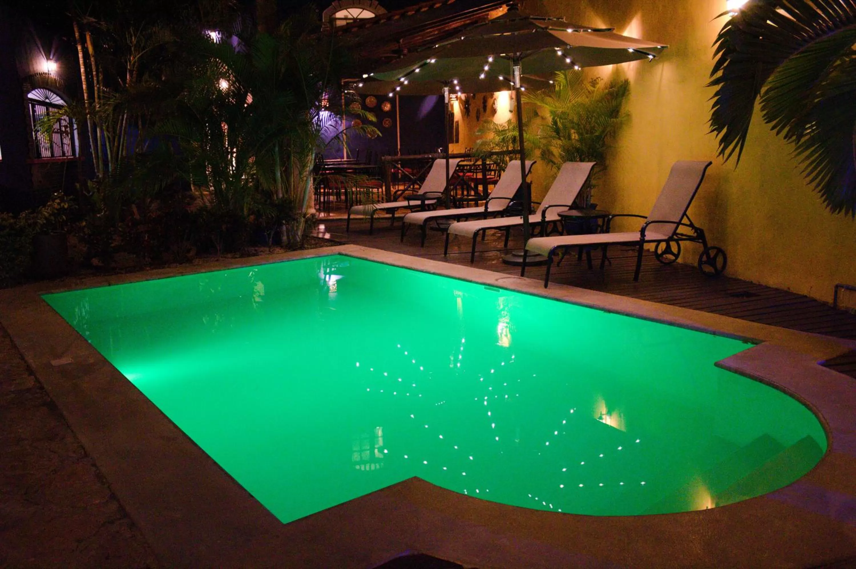 Swimming pool in Hotel Marionetas