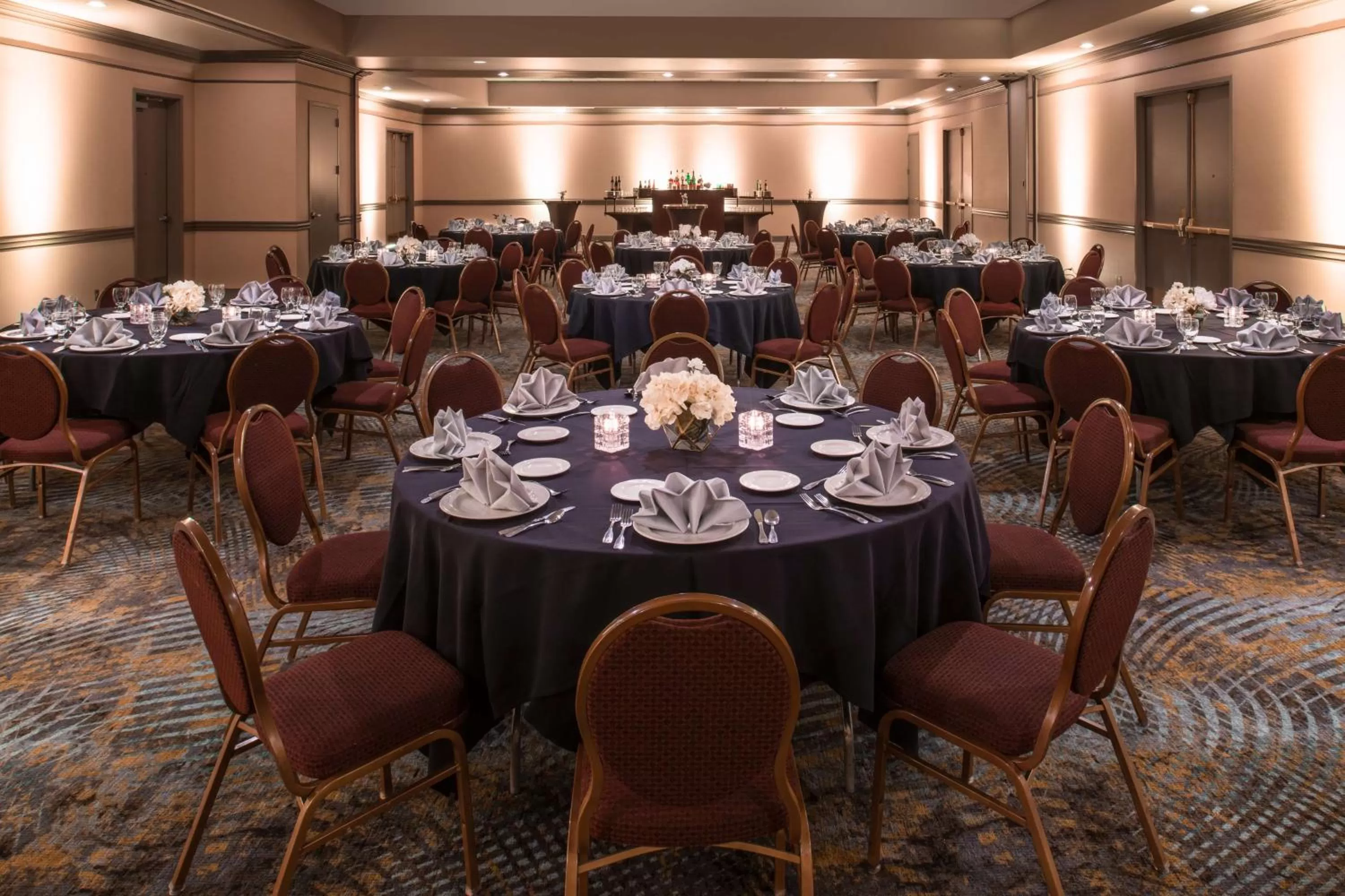 Meeting/conference room in Embassy Suites By Hilton Seattle - Tacoma International Airport