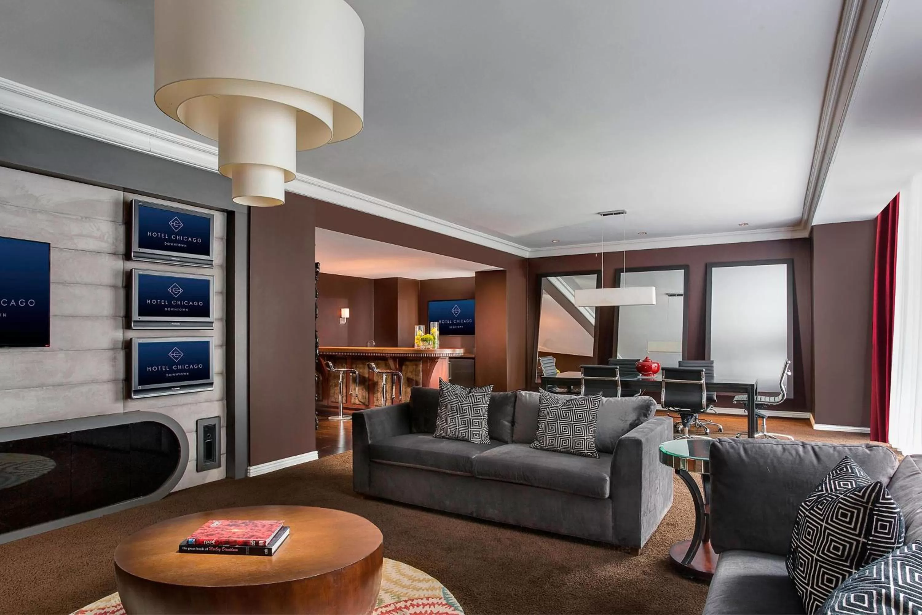 Bedroom in Hotel Chicago Downtown, Autograph Collection