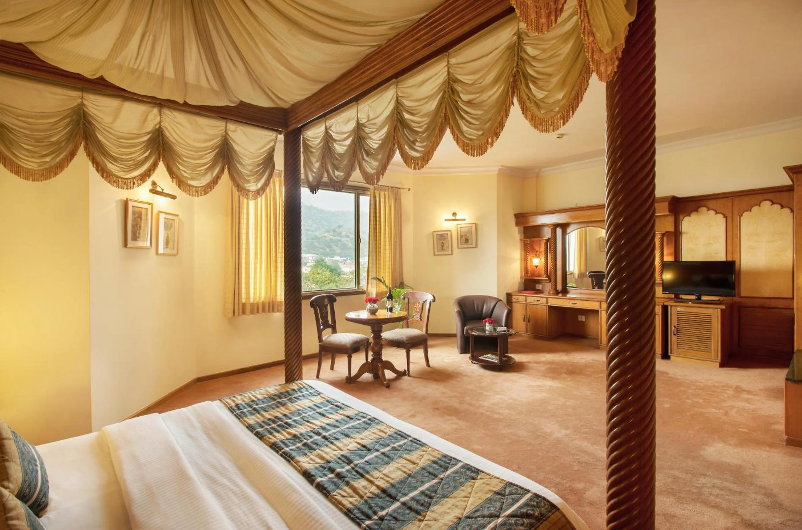 Other, Bed in KK Royal Hotel & Convention Centre