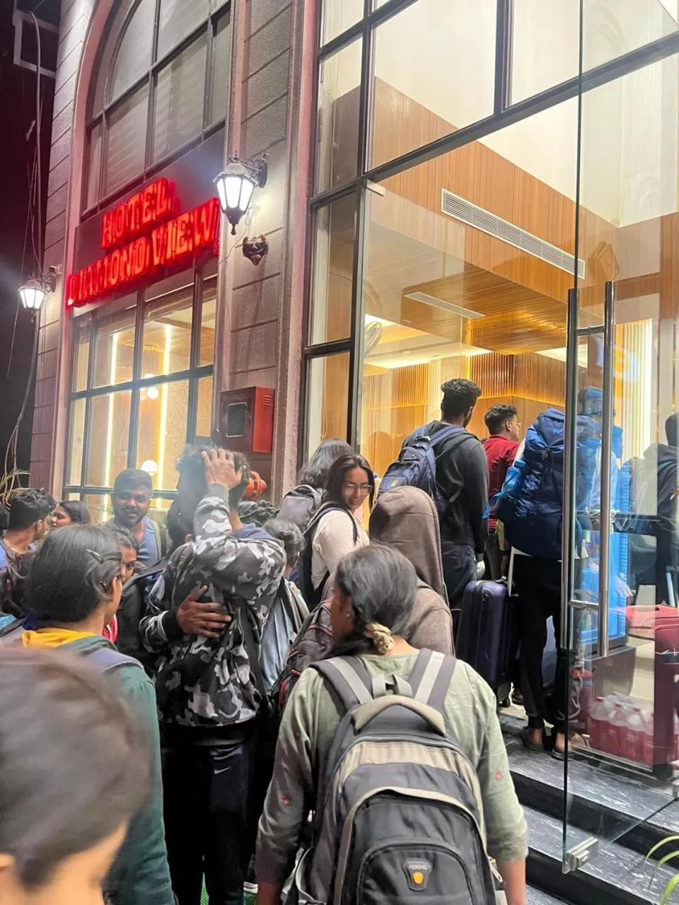 People in Hotel Diamond View