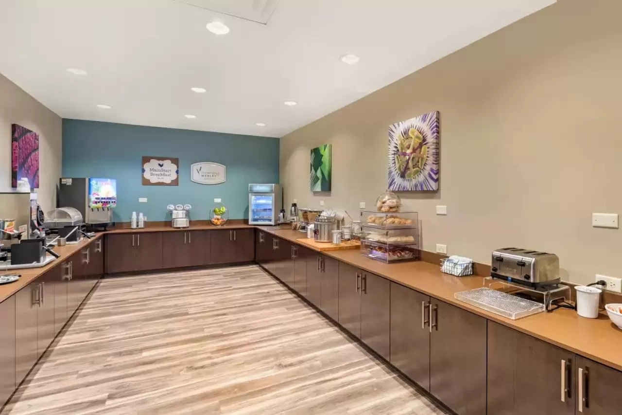 Breakfast in Sleep Inn Lancaster Dallas South