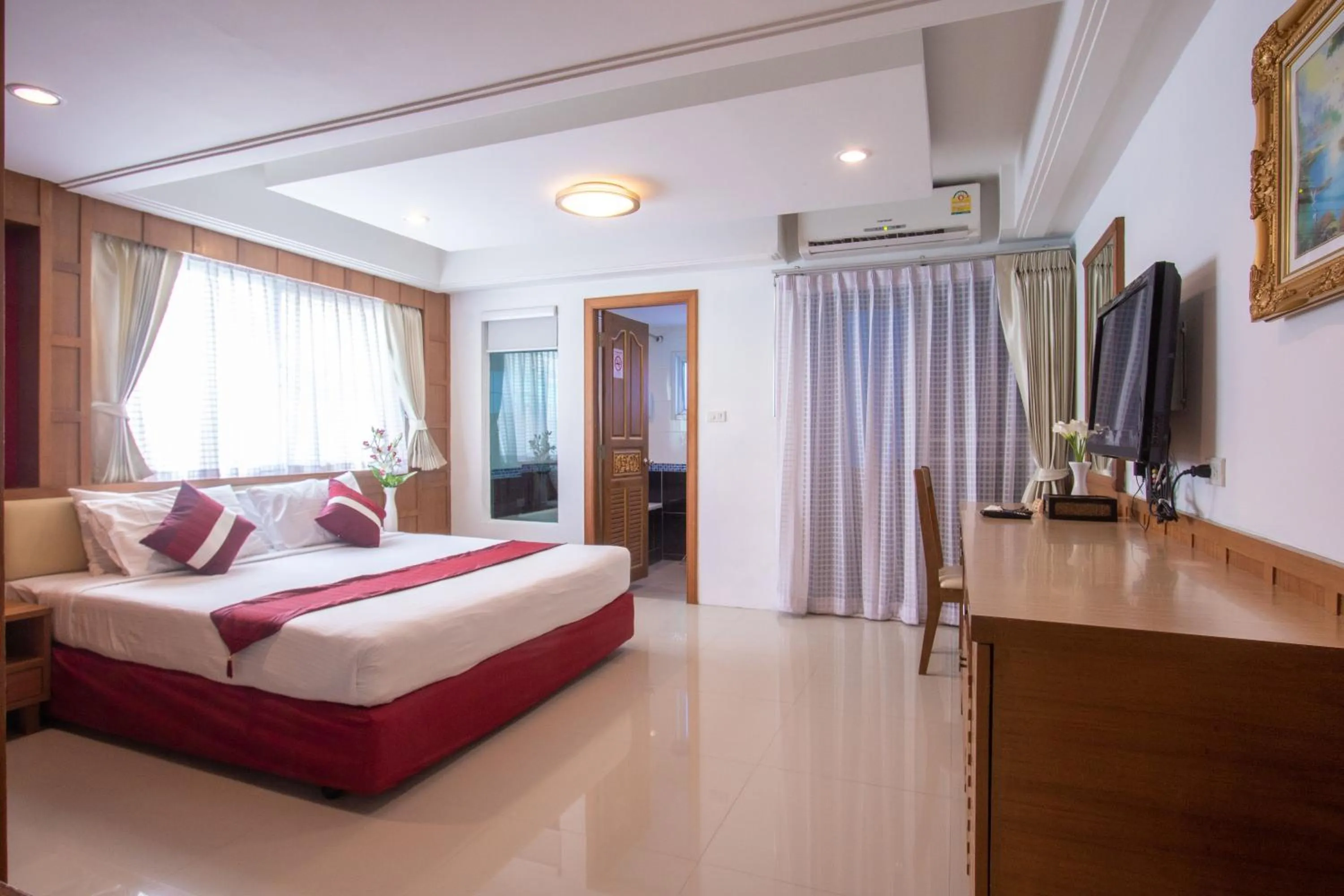 Bed in Gusto Pratunam Hotel