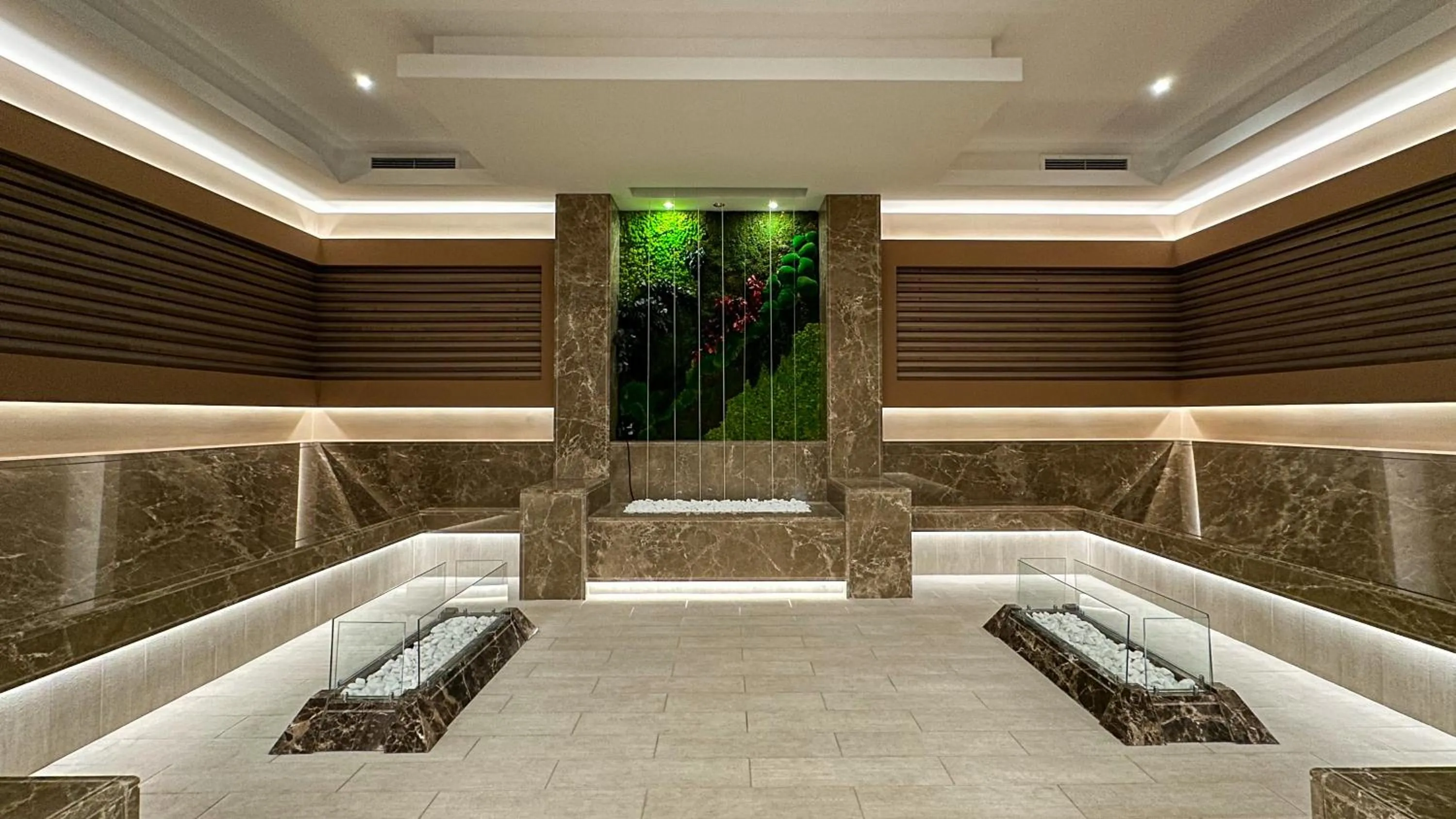 Bath in SPA Hotel Ismena