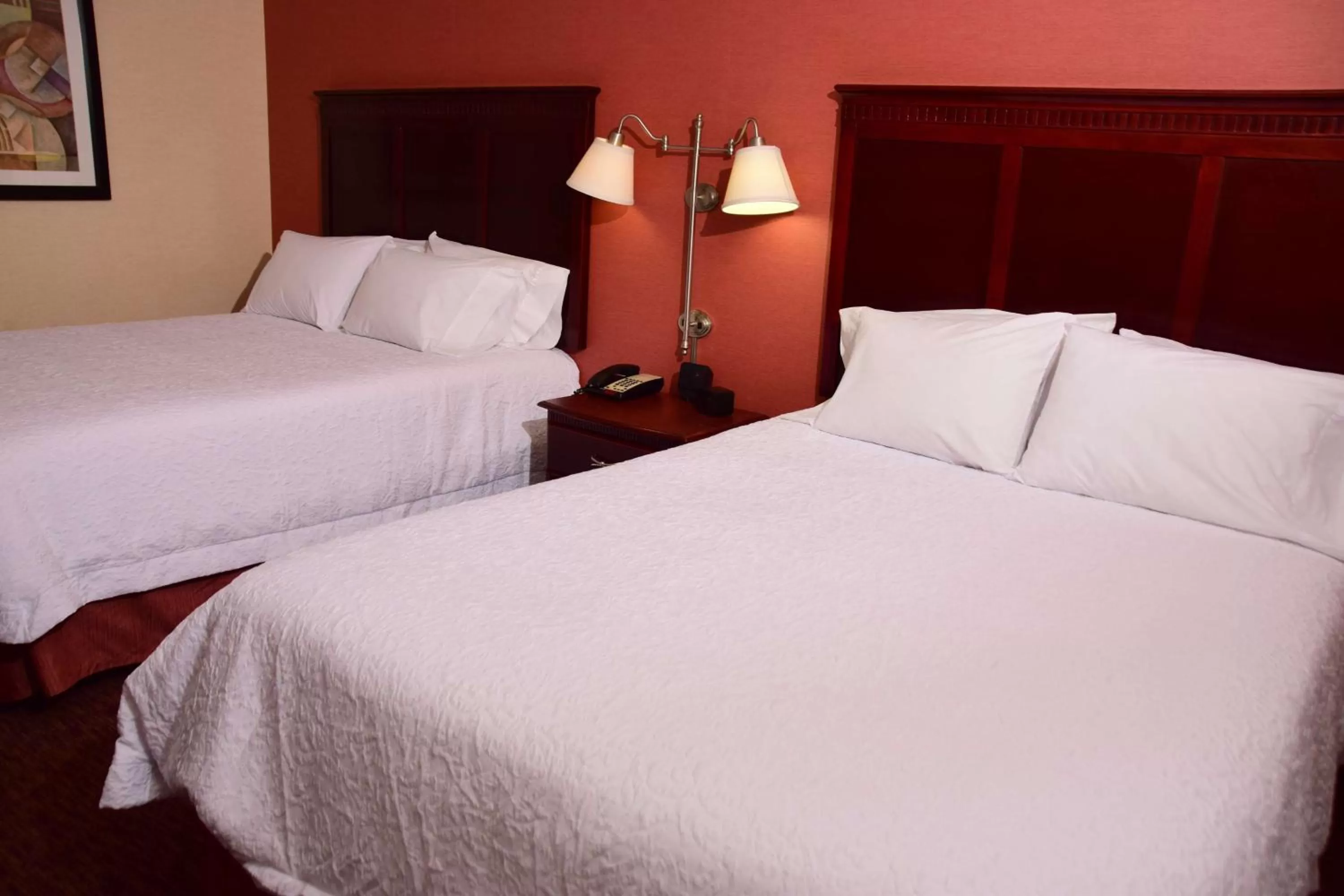 Bed in Hampton Inn Indiana