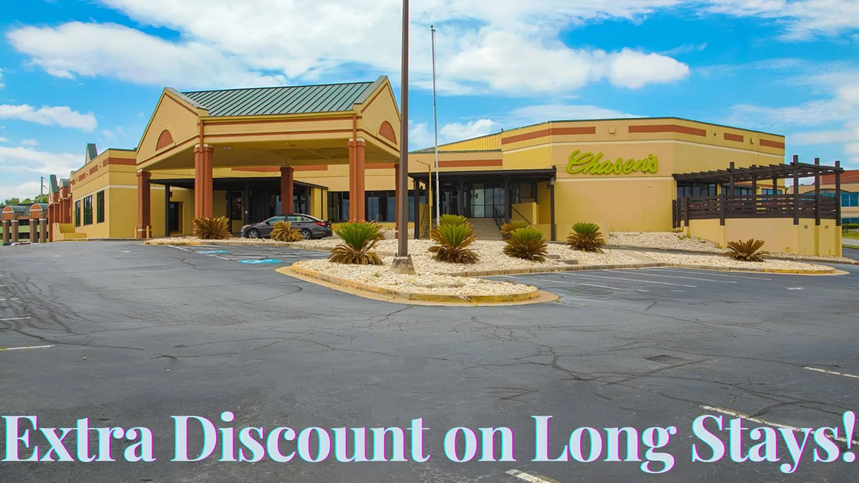 Facade/entrance, Property Building in My Homes Macon North I-75 By OYO