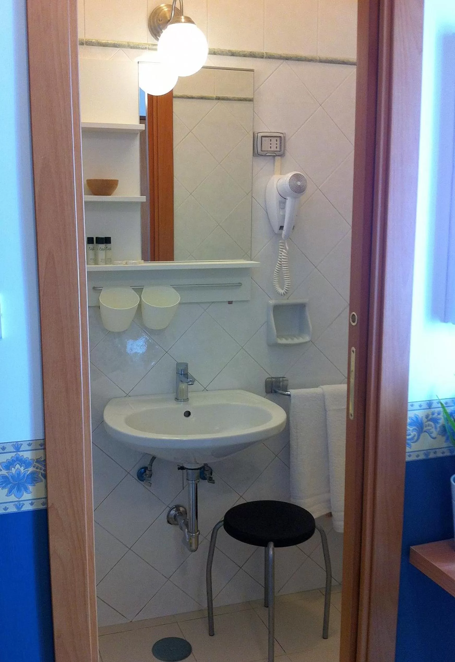 Bathroom in Hotel Carmel