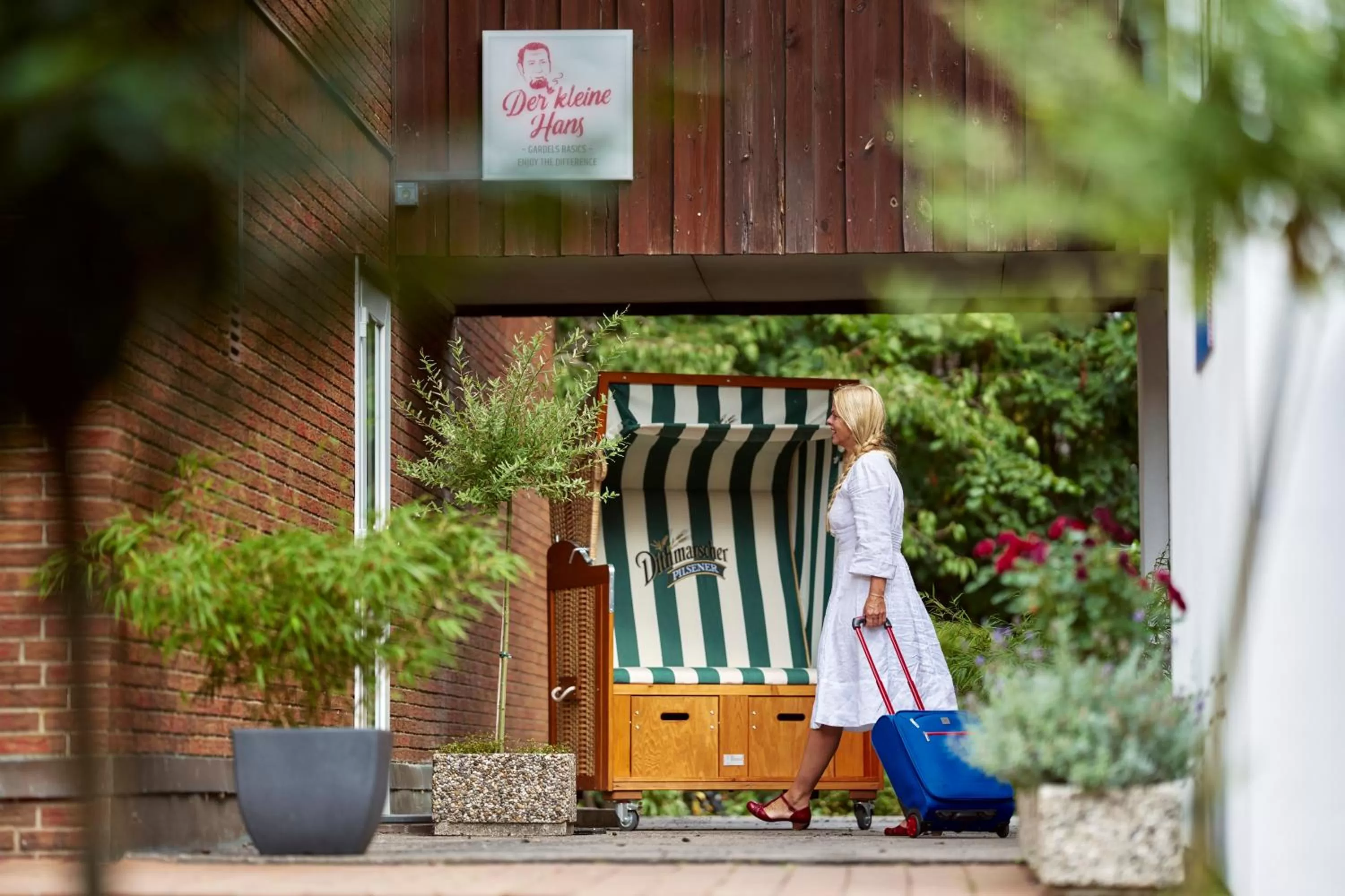 Facade/entrance in Der Kleine Hans - GARDELS Basics