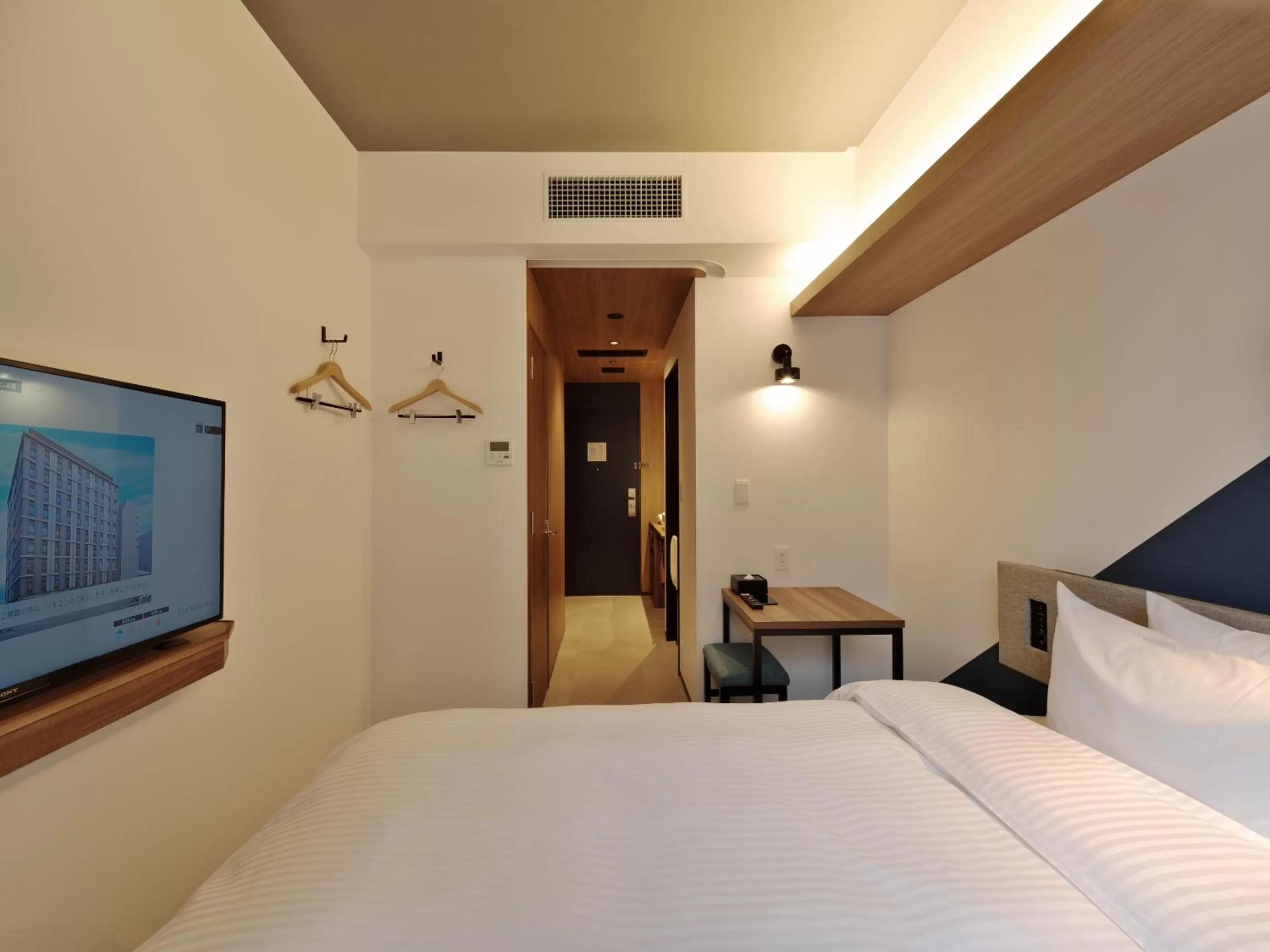 Photo of the whole room, Bed in Prince Smart Inn Kyoto Shijo Omiya