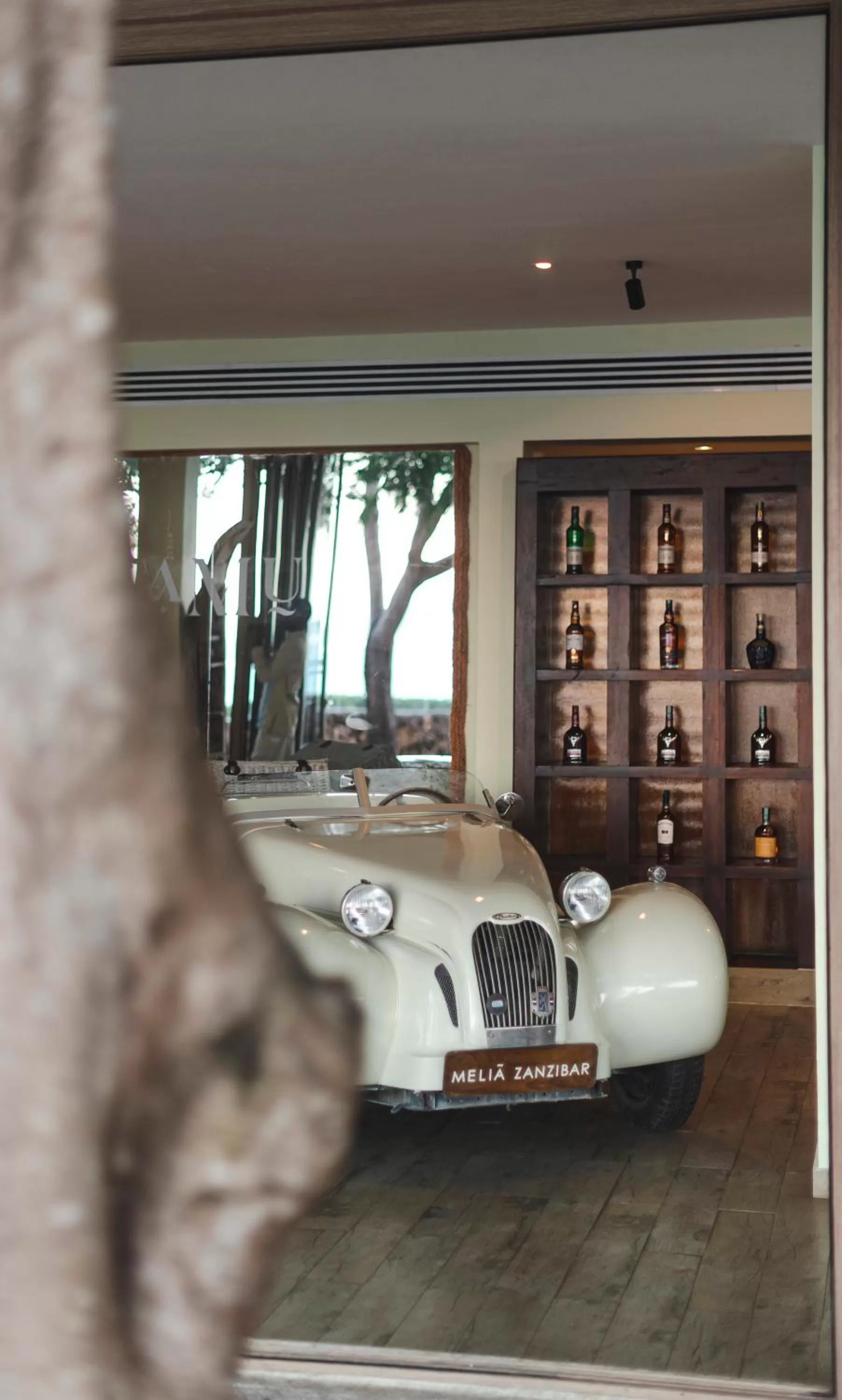 Restaurant/places to eat in Melia Zanzibar