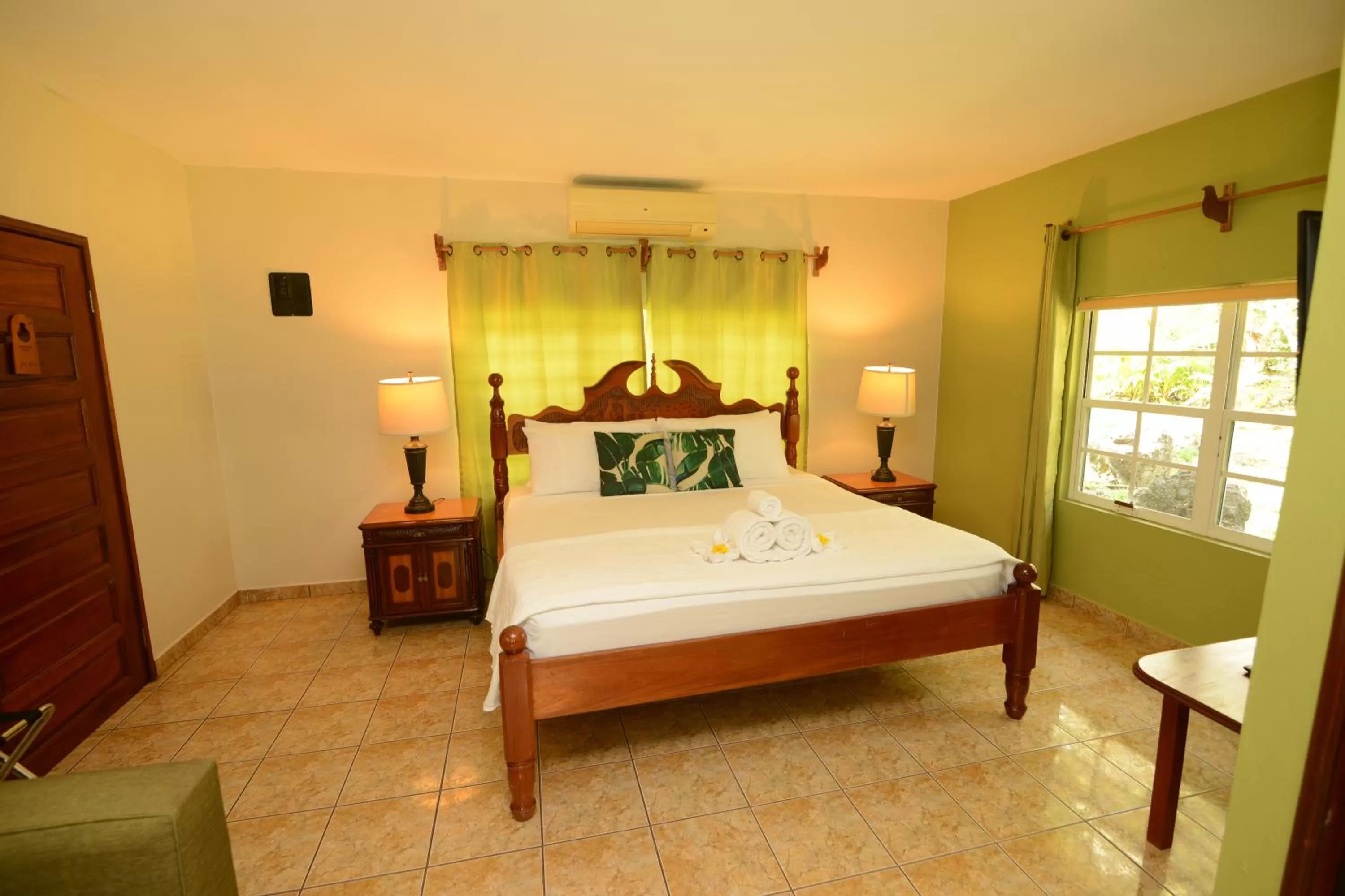 Bed in KikiWitz Resort