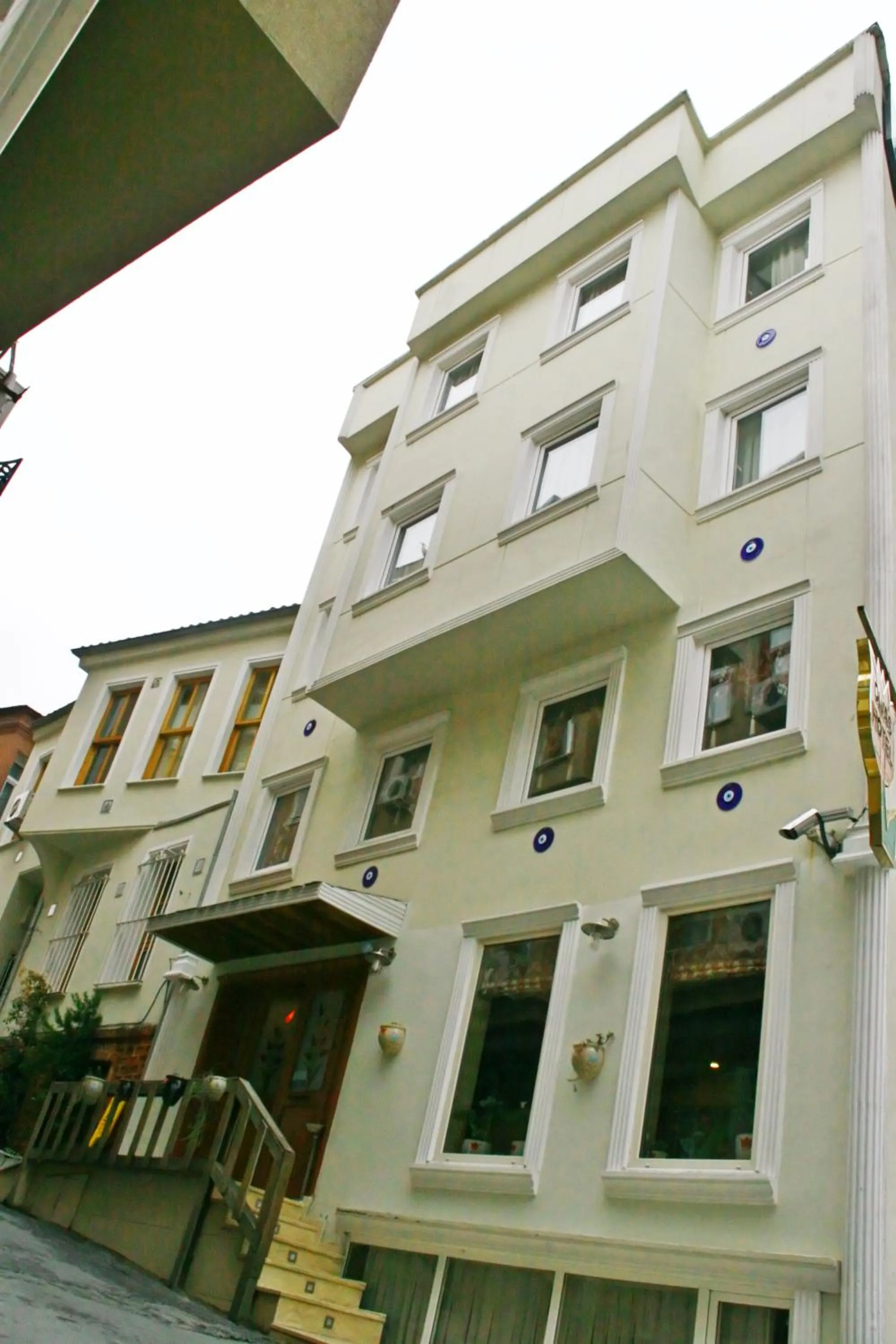 Property building in Divas Hotel