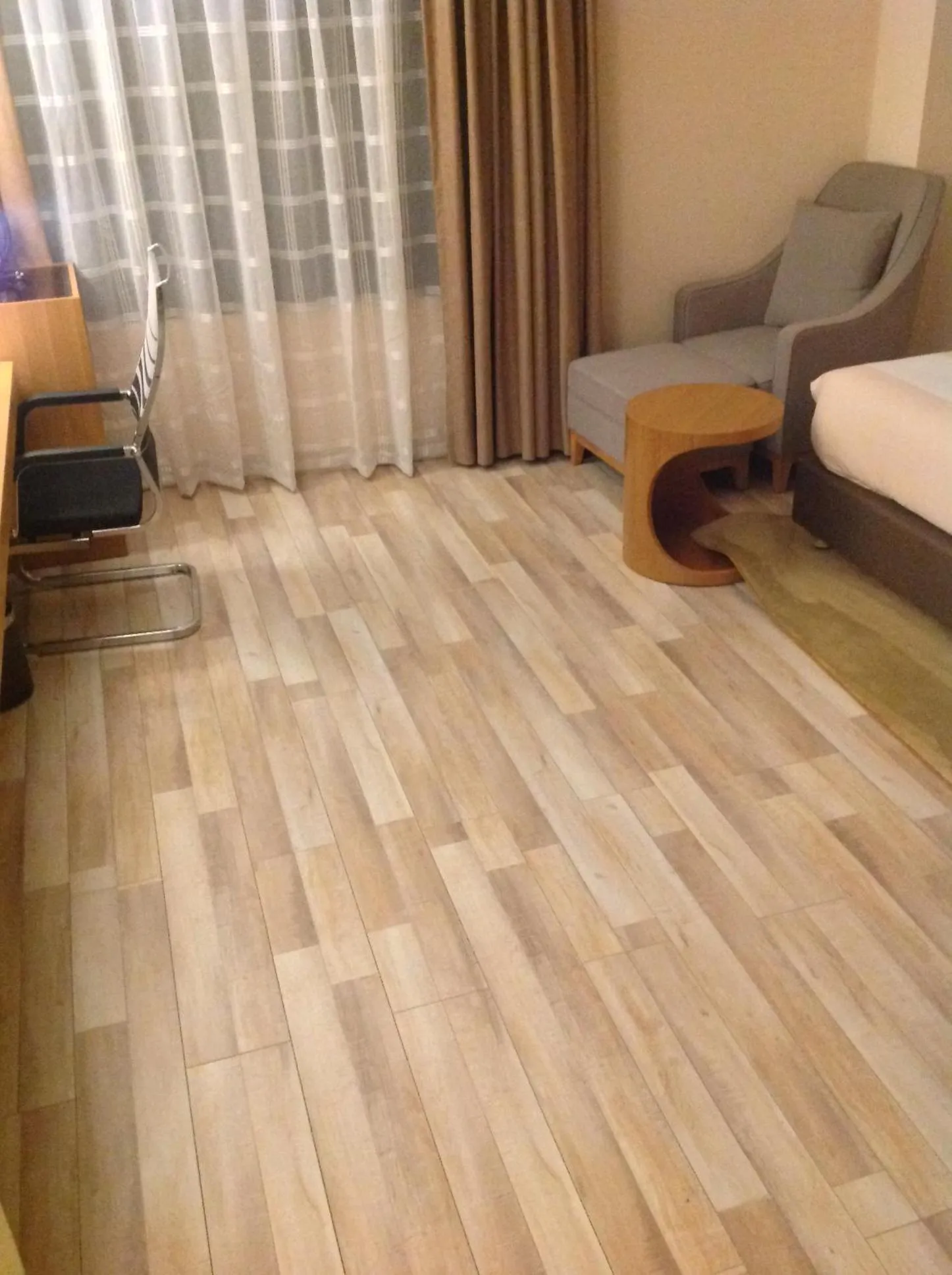 TV and multimedia in Mado Hotel