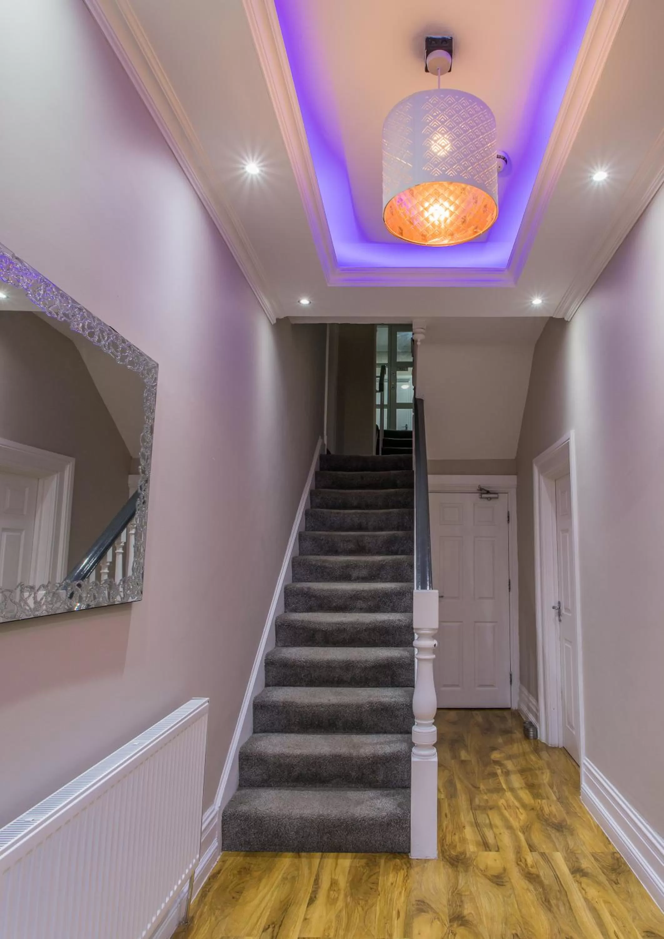 Lobby or reception in High Bank Hotel