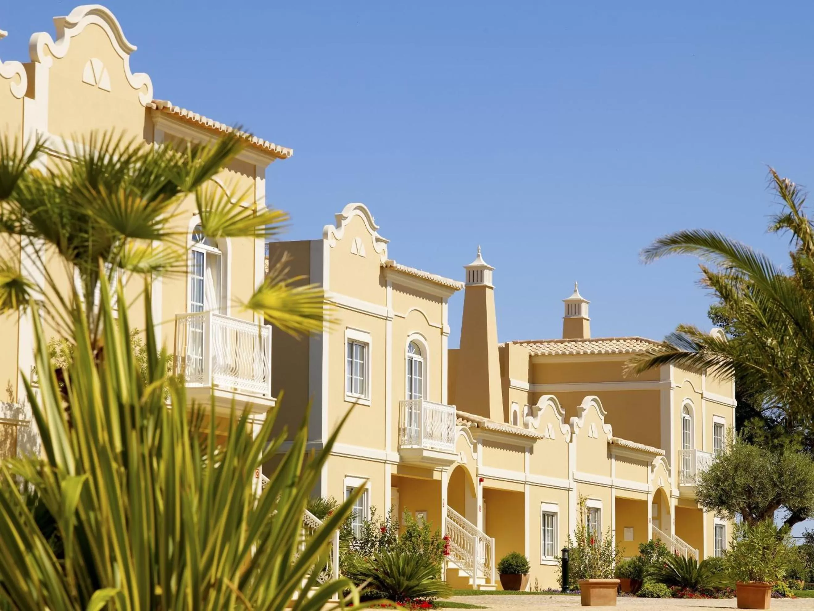 Property building in Vila Alba Resort