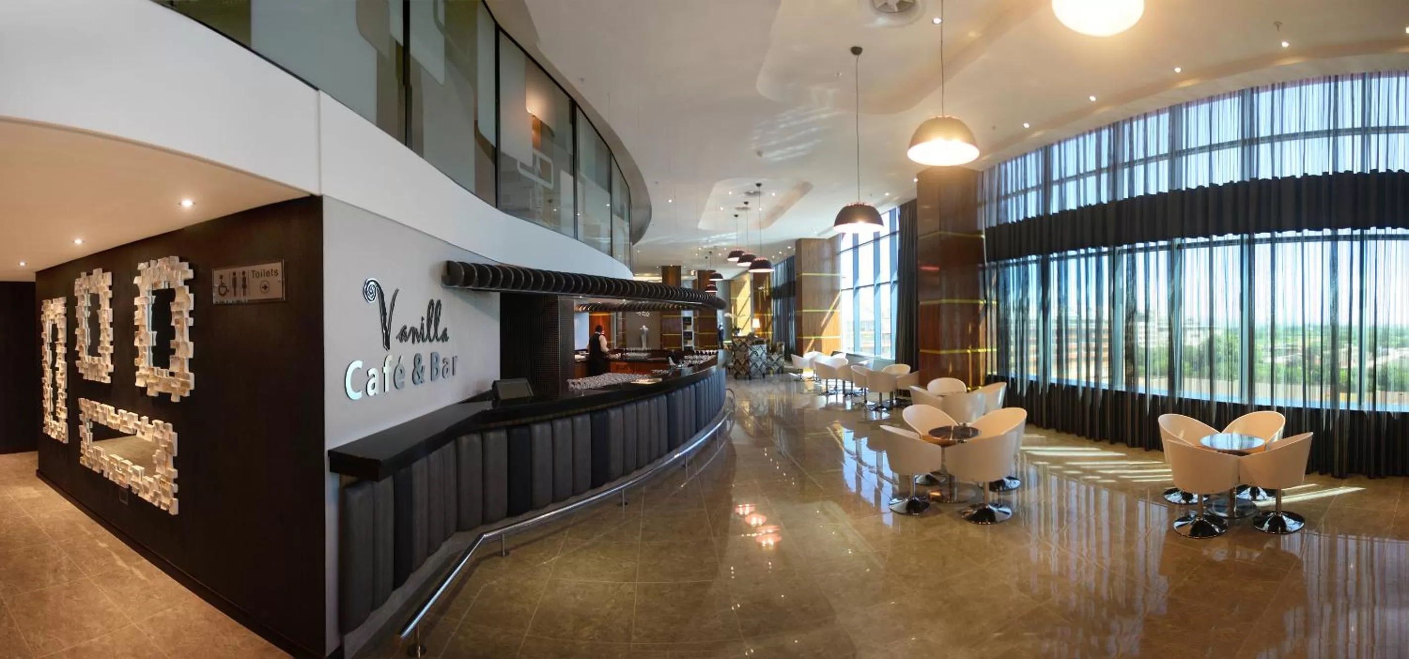 Lounge or bar in Coastlands Umhlanga Hotel and Convention Centre