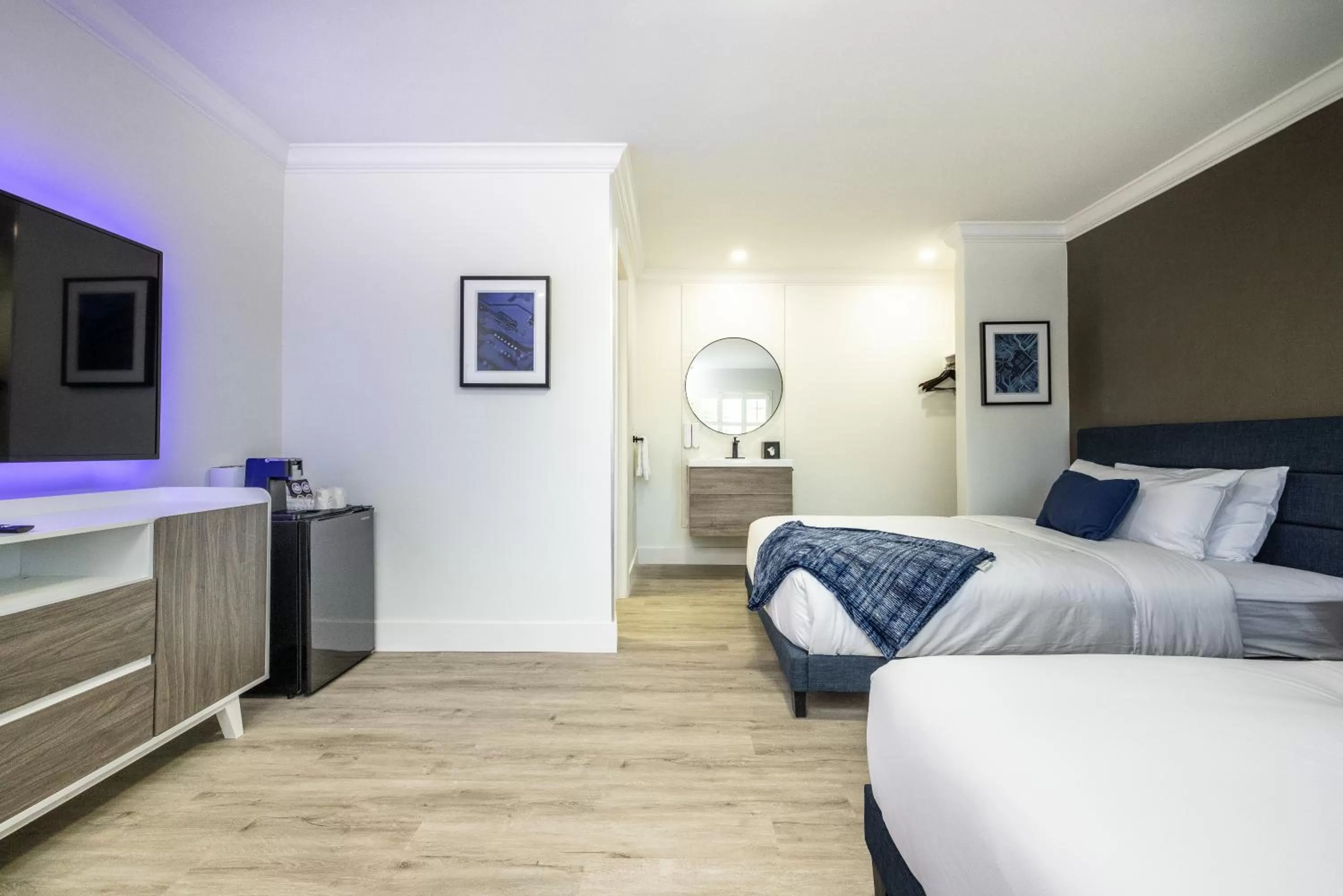 Bedroom, Bed in WAFER 450 Hotel